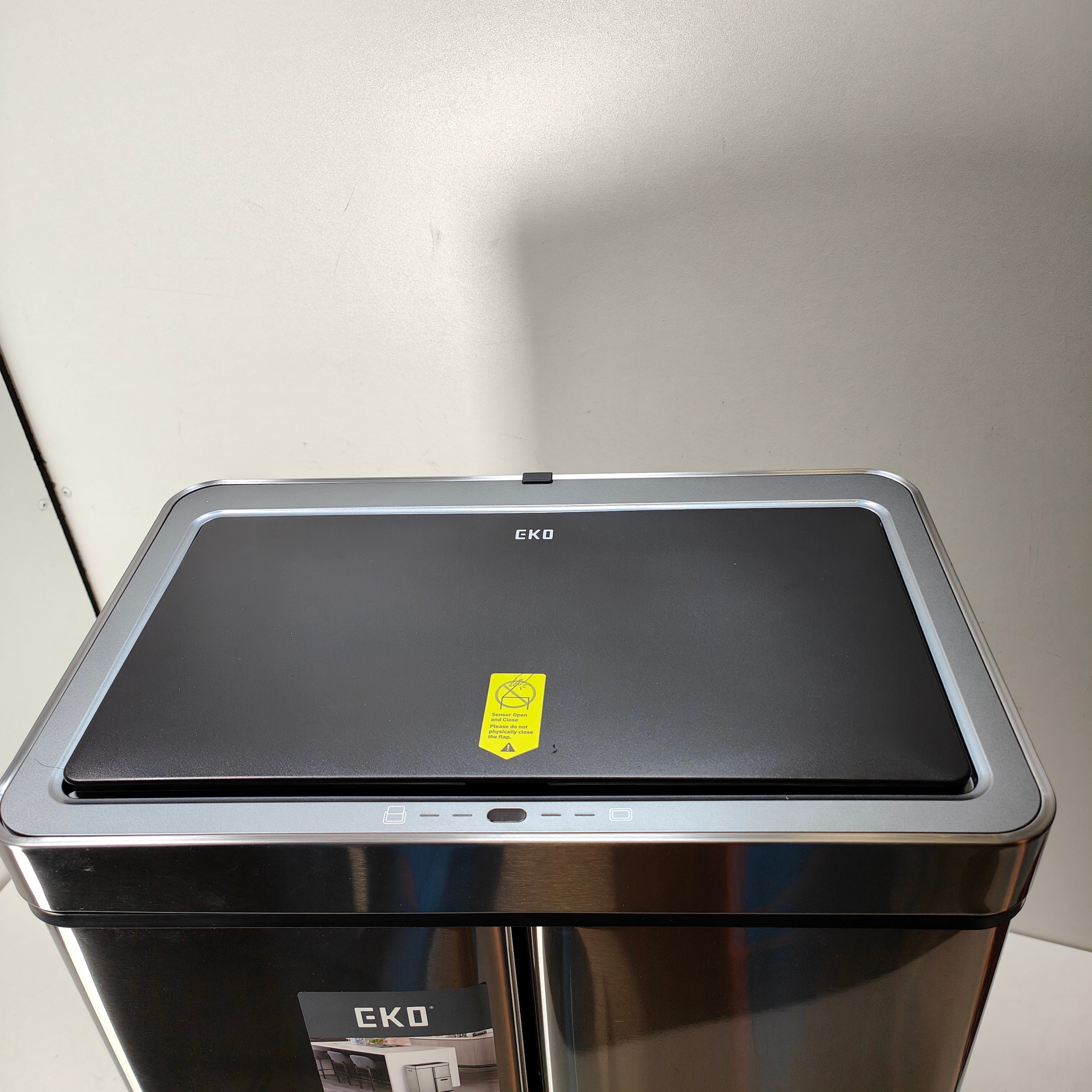 Poubelle à capteur EKO Mirage Plus 30+15+15L inox mat