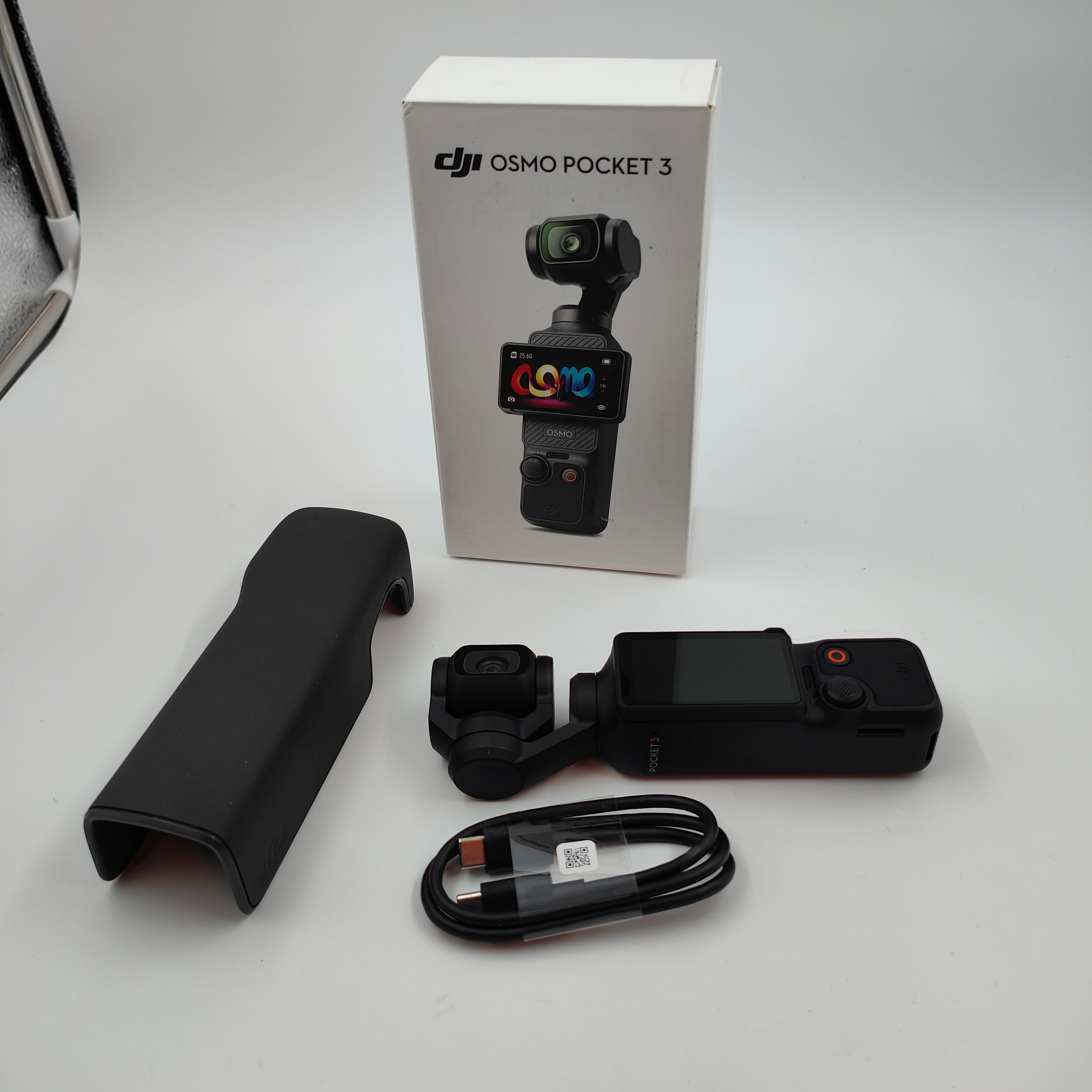 DJI Osmo Pocket 3
