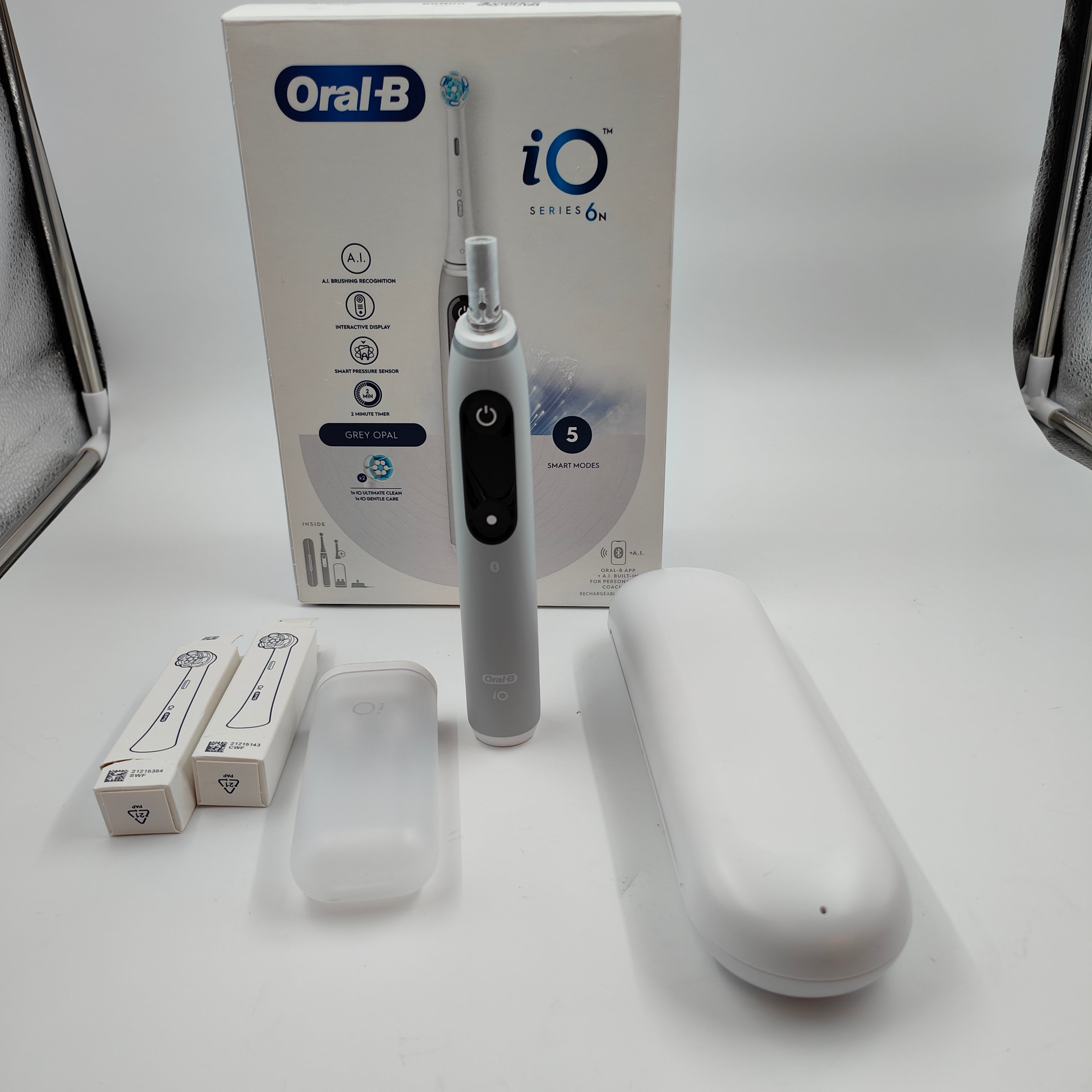 Oral-B iO Series 6N Grijs + extra iO Gentle Care opzetborstel