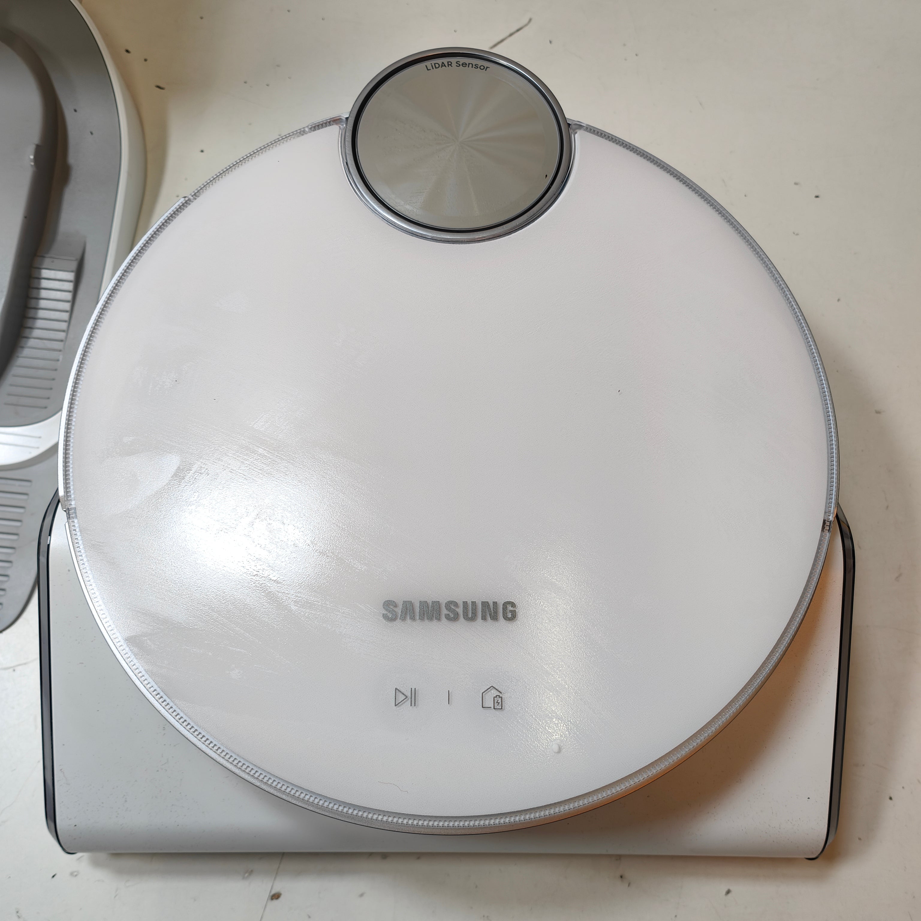 Samsung Jet Bot AI+