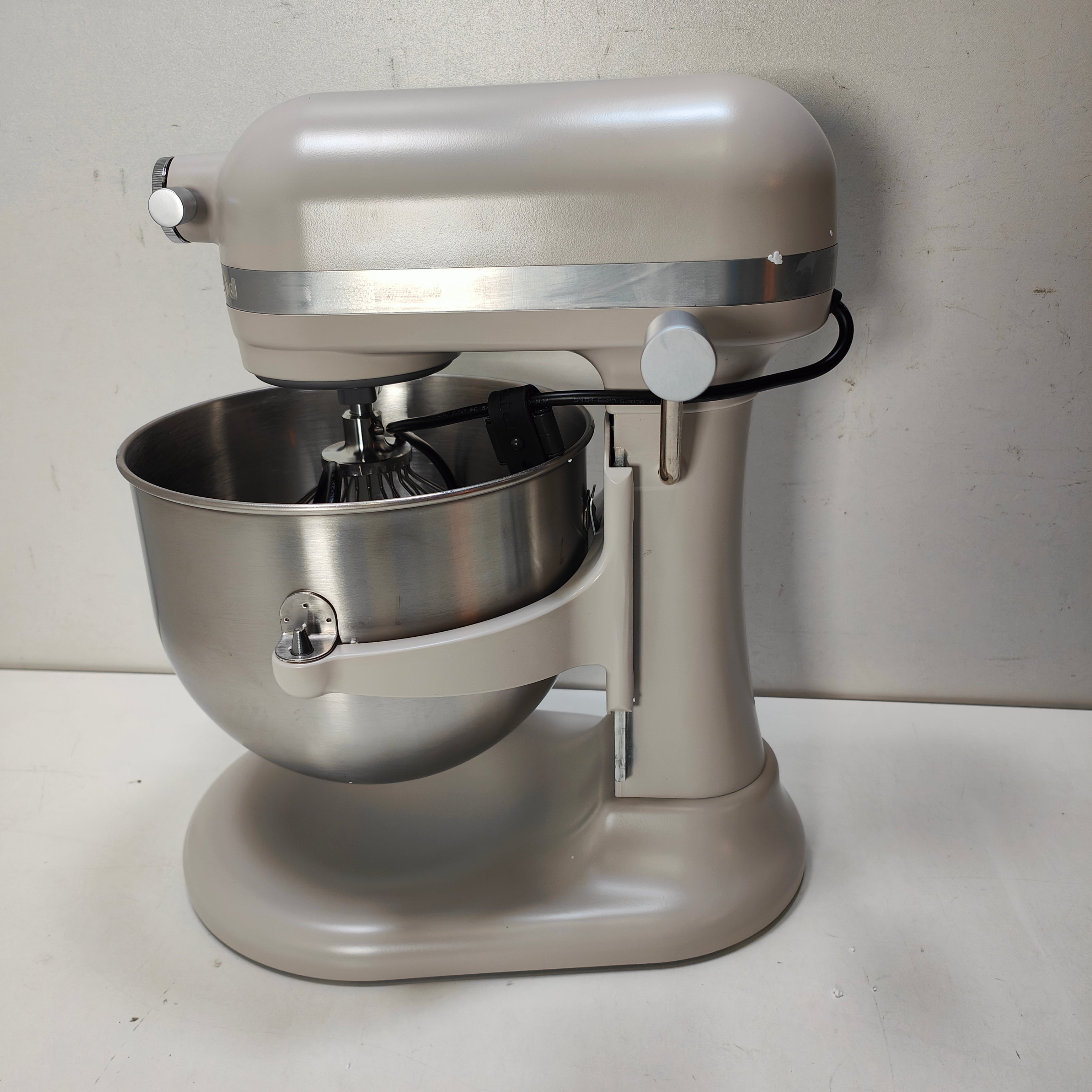 Kitchenaid Artisan Schüsselheber 5KSM70SHXEMH Milchshake