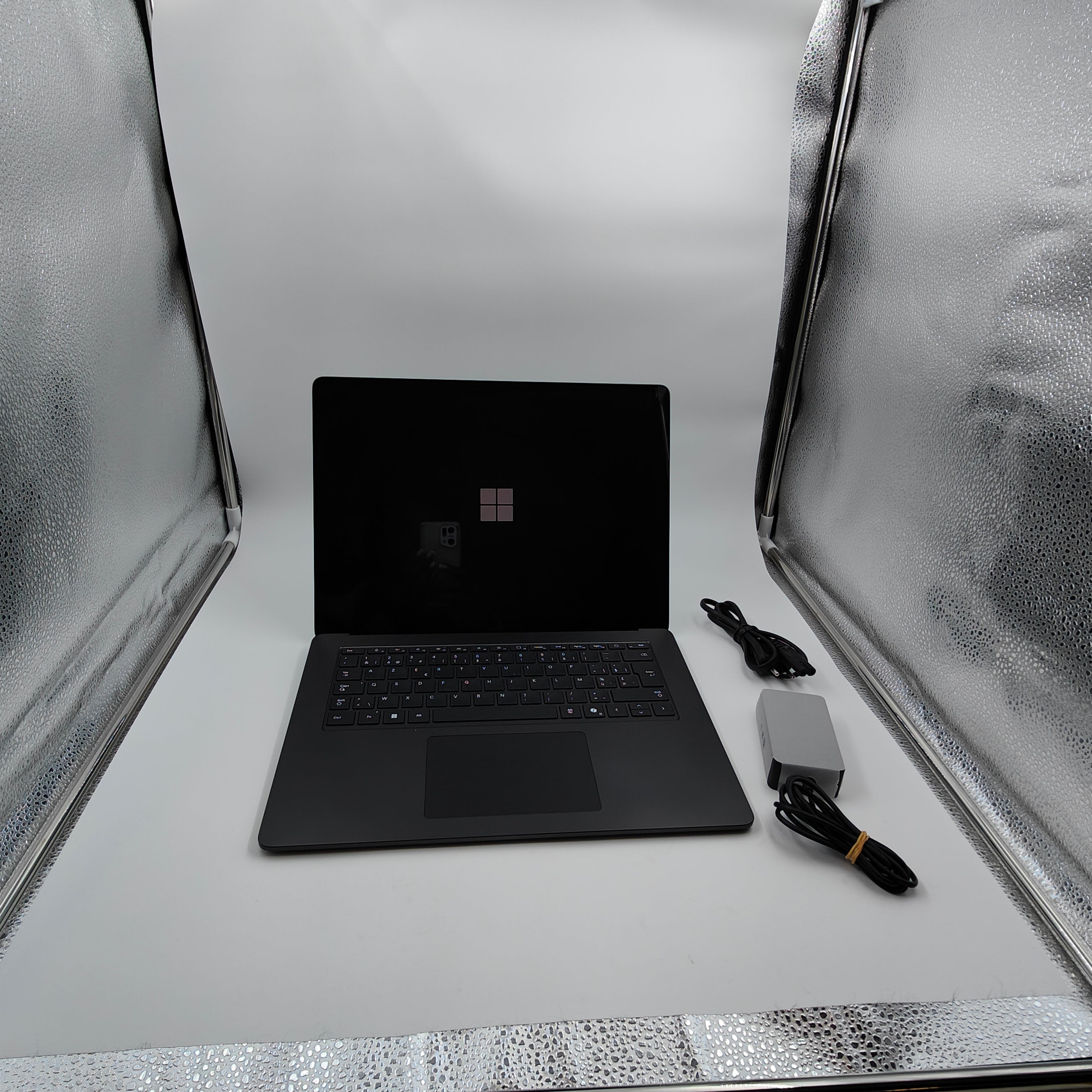 Microsoft Surface Laptop 7 15 Snapdragon X Elite / 16GB / 1T