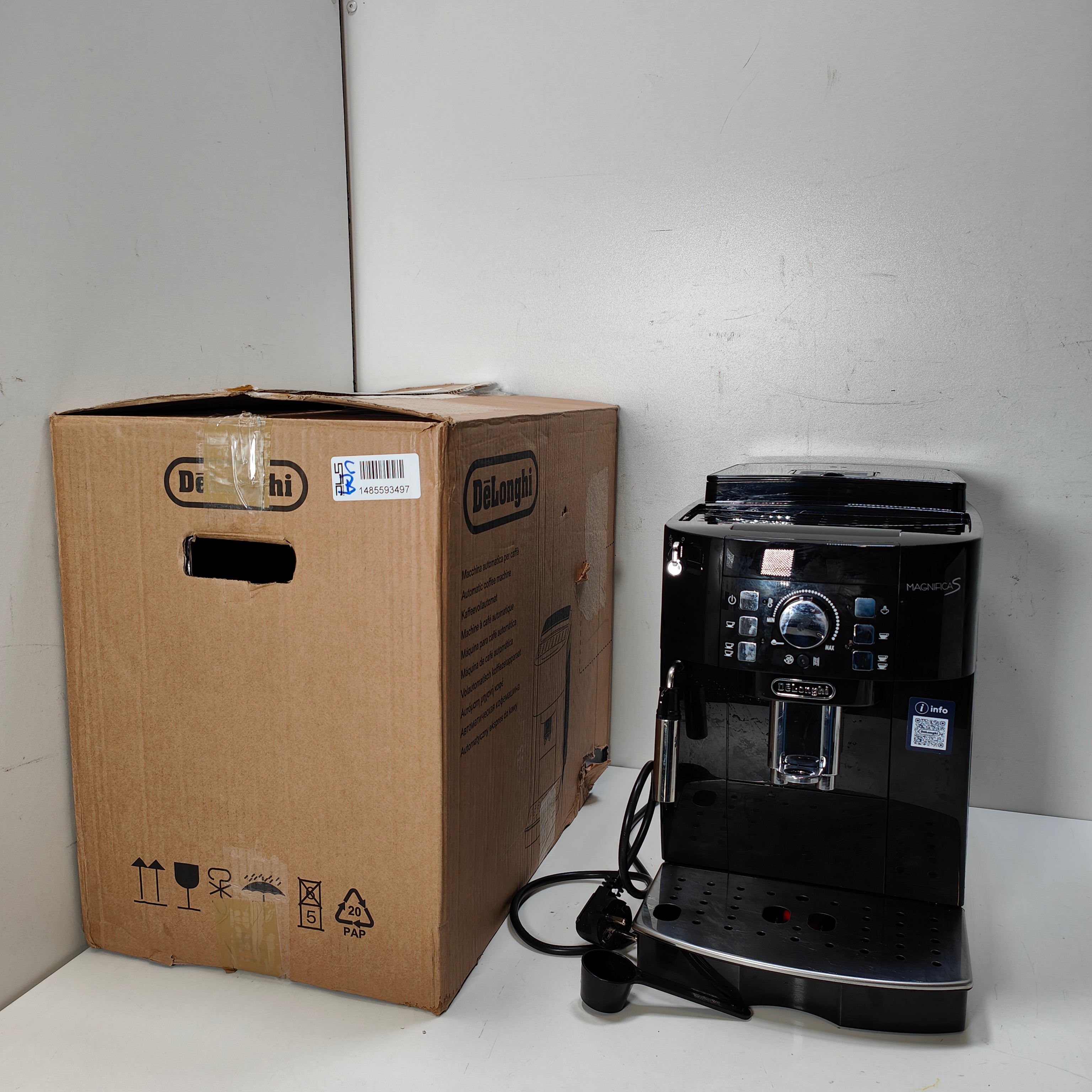 DeLonghi  ECAM 21.117.B Magnifica S