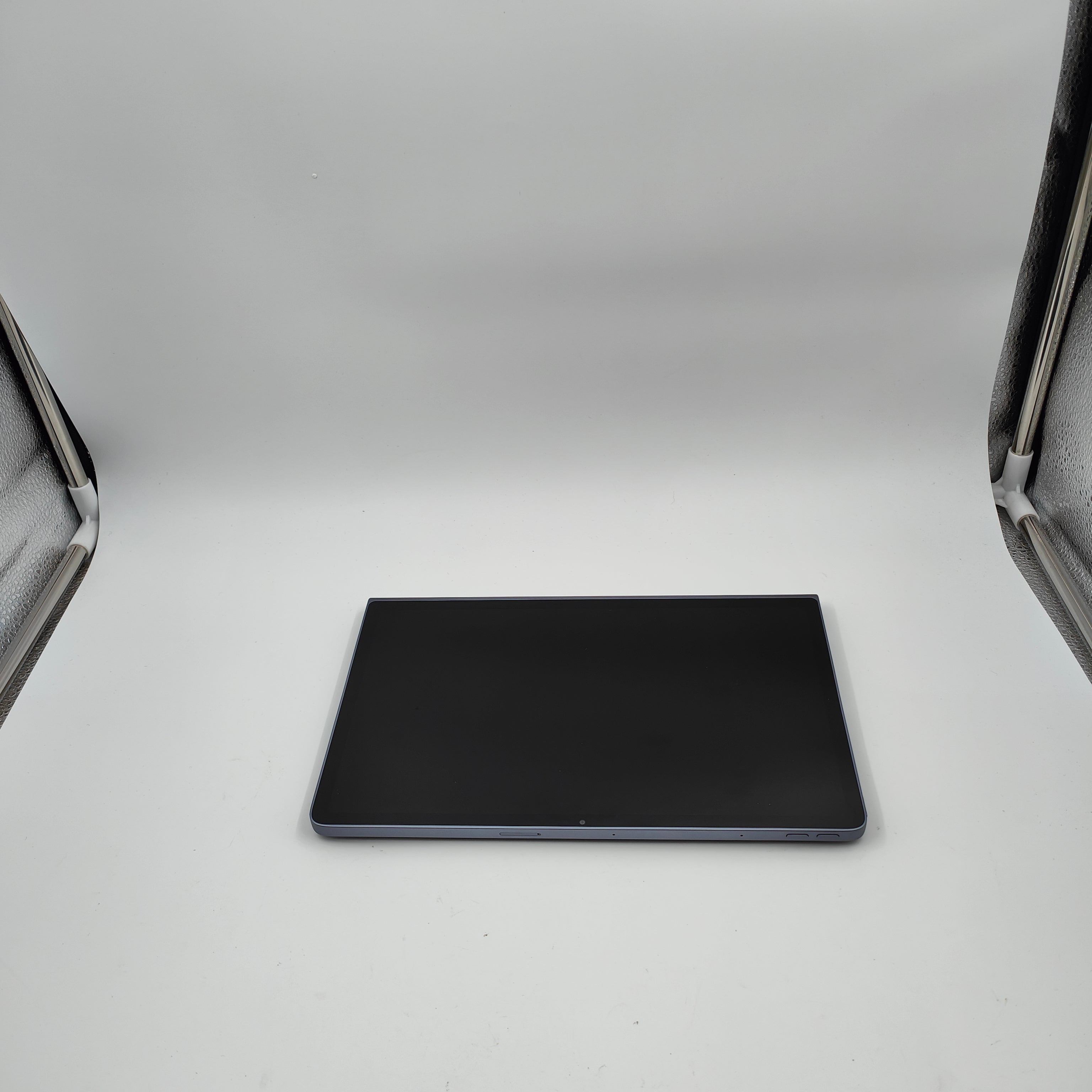 Lenovo Tab Plus 8 GB 256 GB