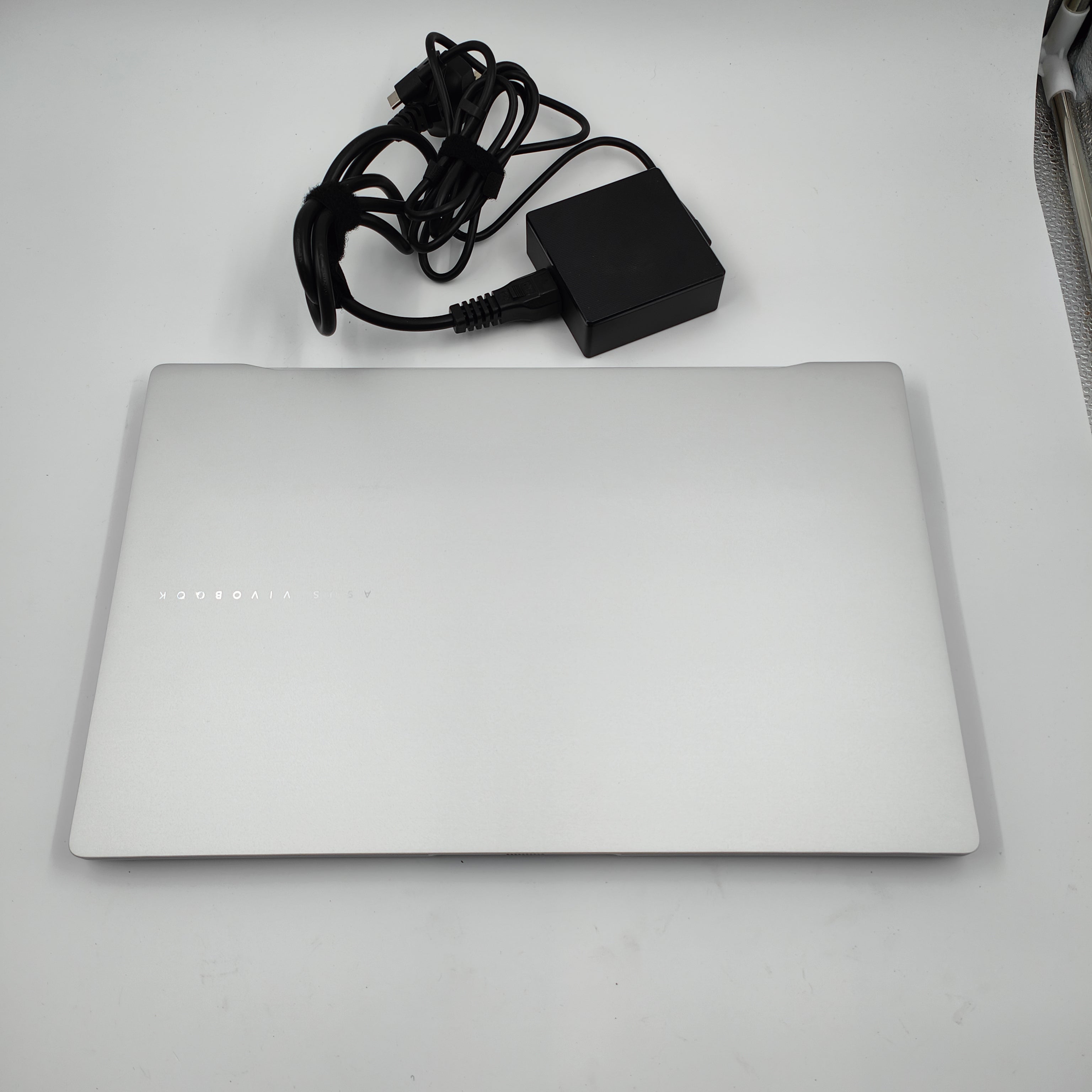 Asus VivoBook S 15 OLED S5507QA-MA006W QWERTY