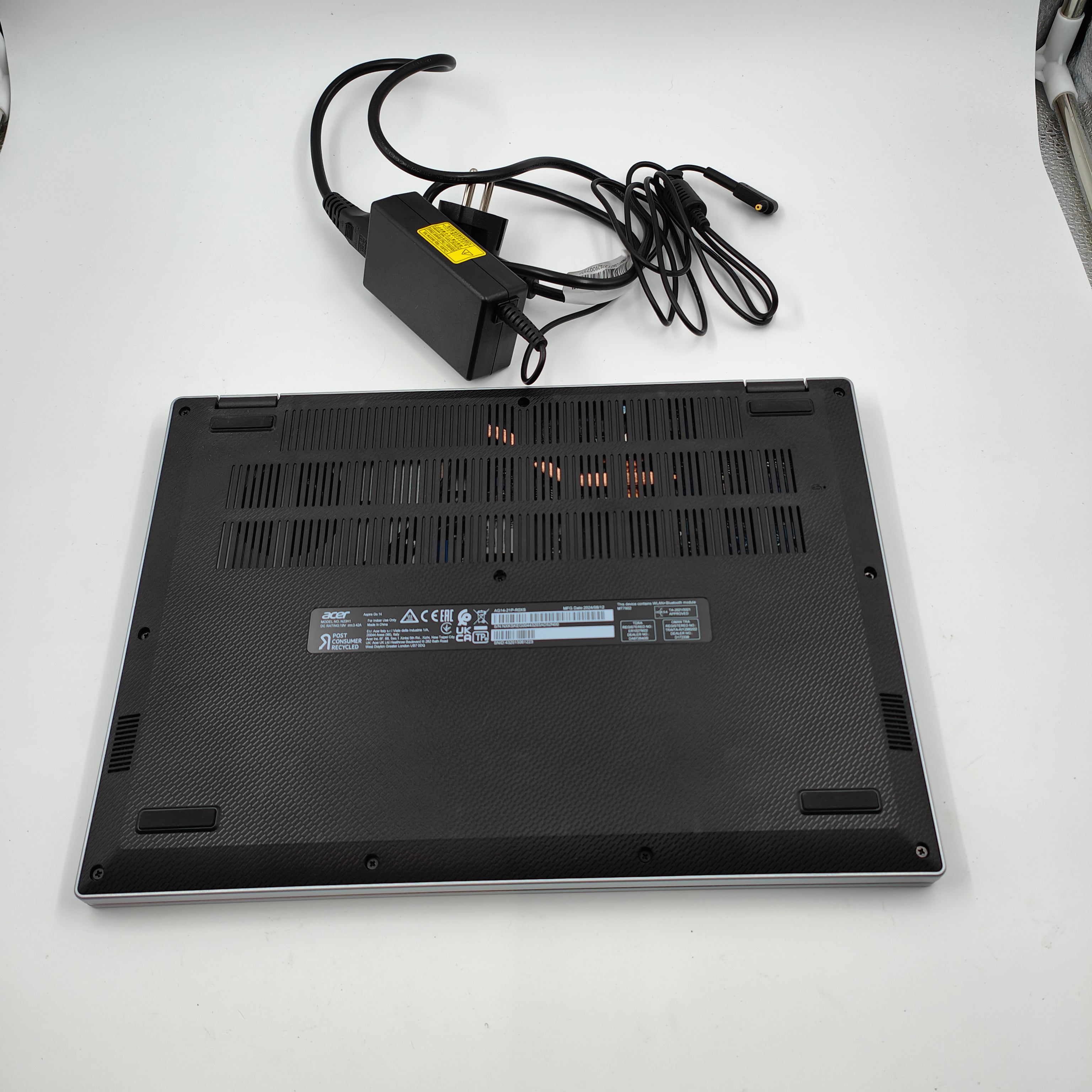 Acer Aspire Go 14 AG14-21P-R0XS QWERTZ