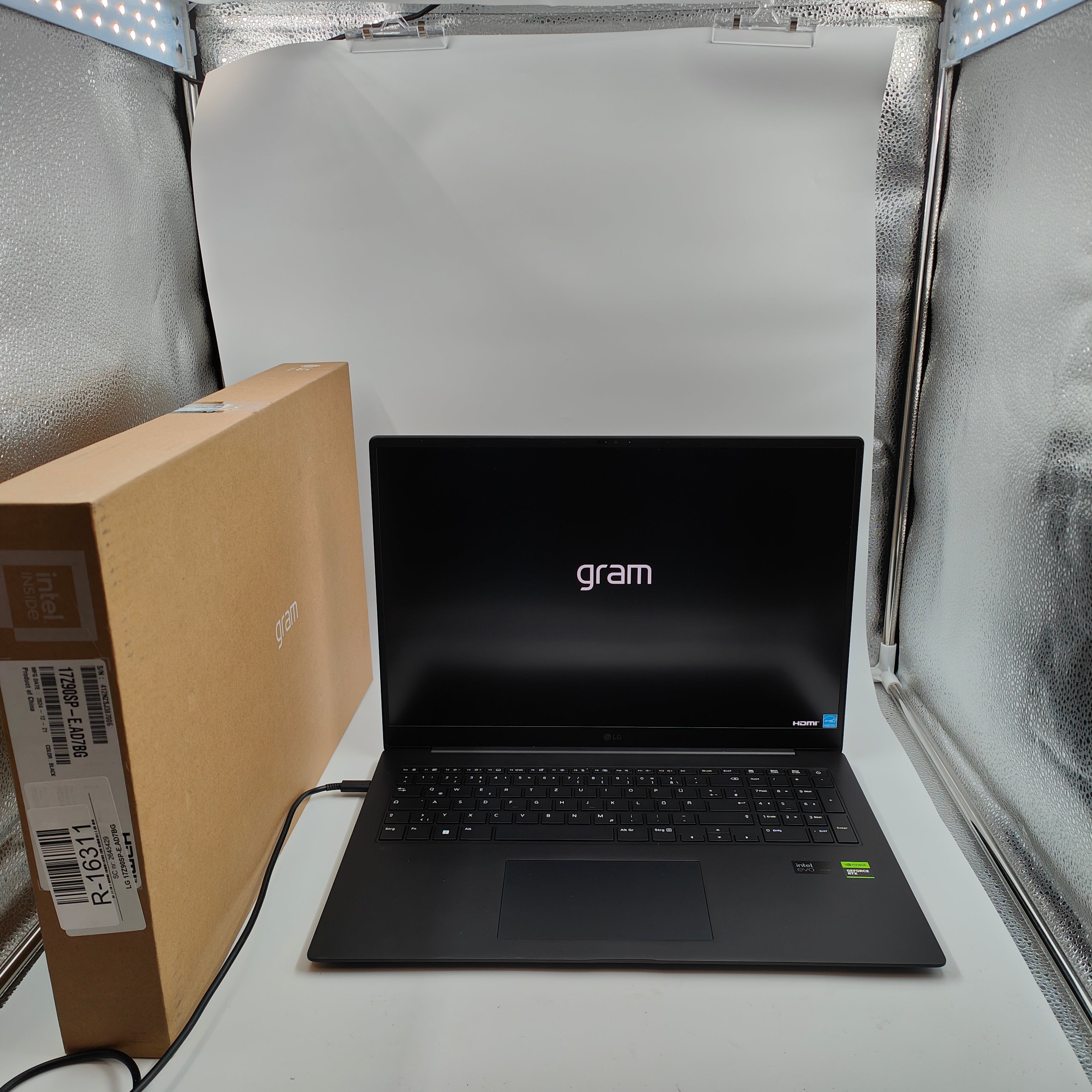 LG 17Z90SP-E.AD7BG QWERTZ