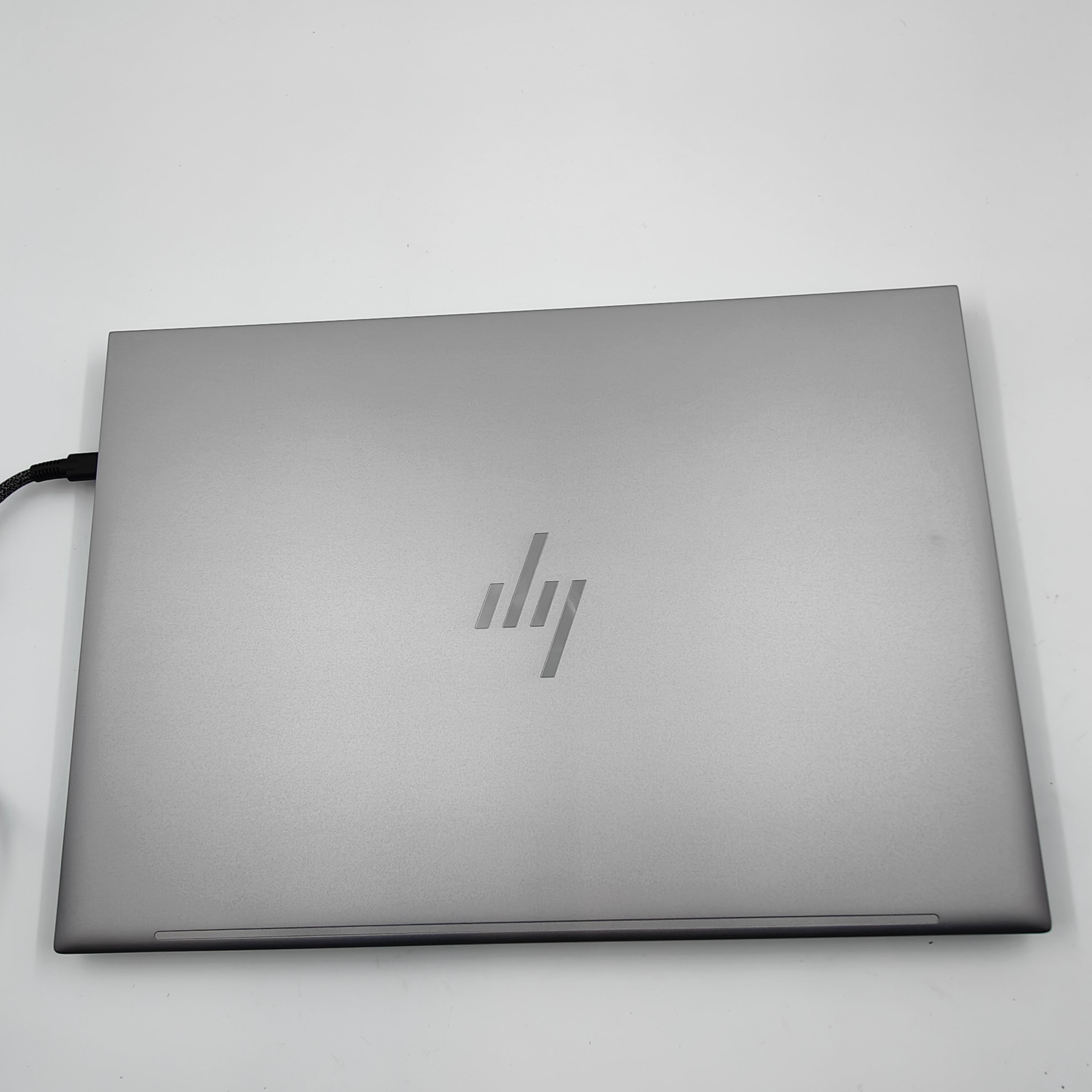 HP ZBook Firefly 16 G11 - 5G4K0ES QWERTY