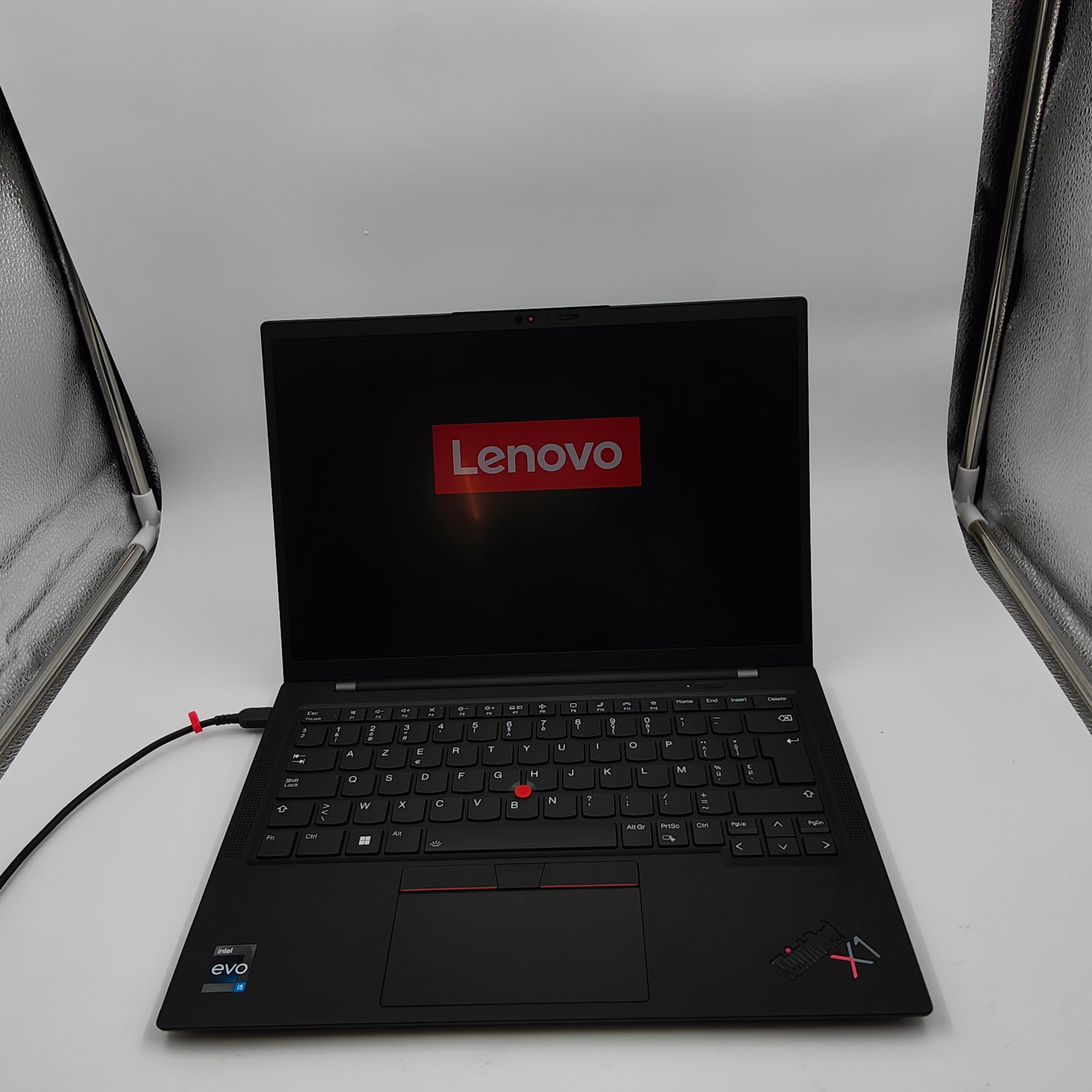 Lenovo ThinkPad X1 Carbon Gen 11 - 21HM002SMB AZERTY