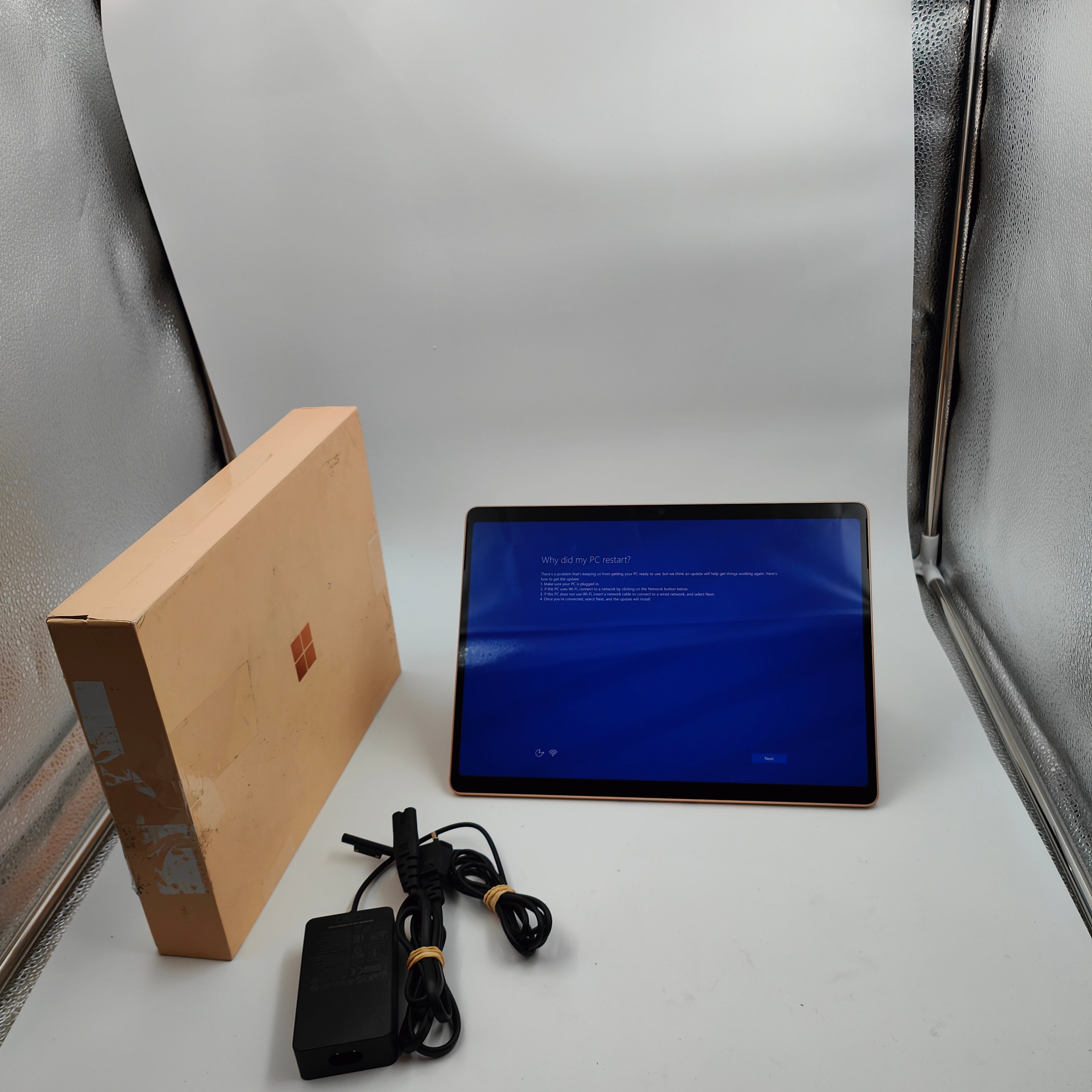 Microsoft Surface Pro 11 Snapdragon X Elite / 16GB / 512GB D
