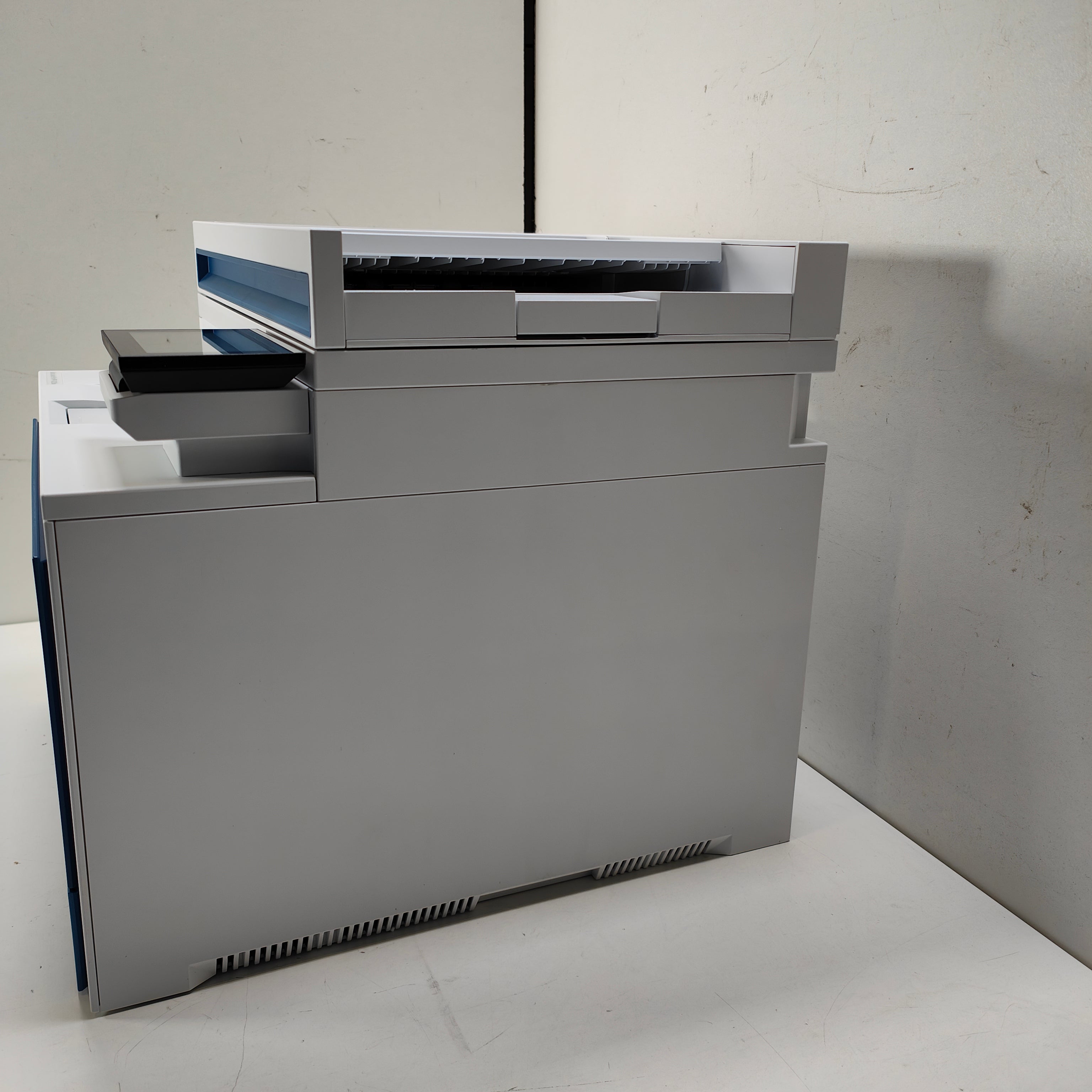 HP Color LaserJet Pro MFP 4302fdw