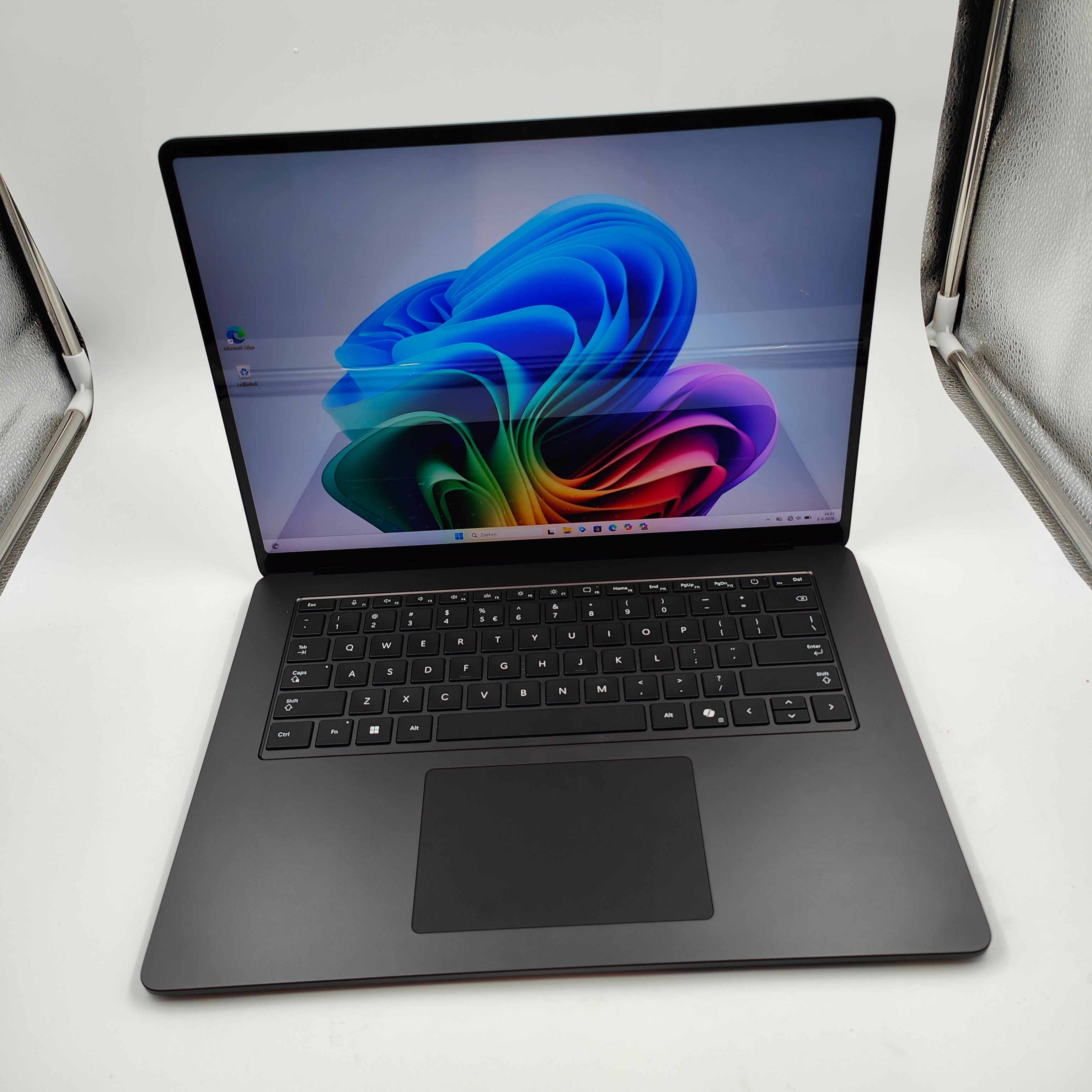 Microsoft Surface Laptop 4 13,5" i7 - 16 Go - 512 Go Noir QWERTY