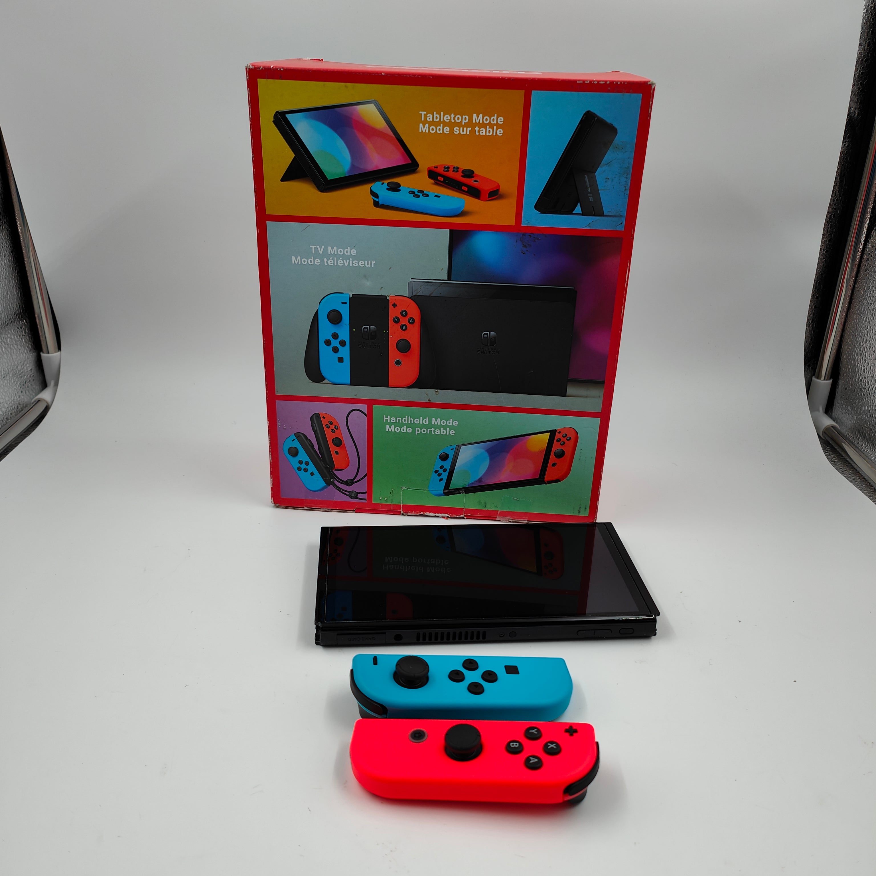 Nintendo Switch OLED Blauw Rood