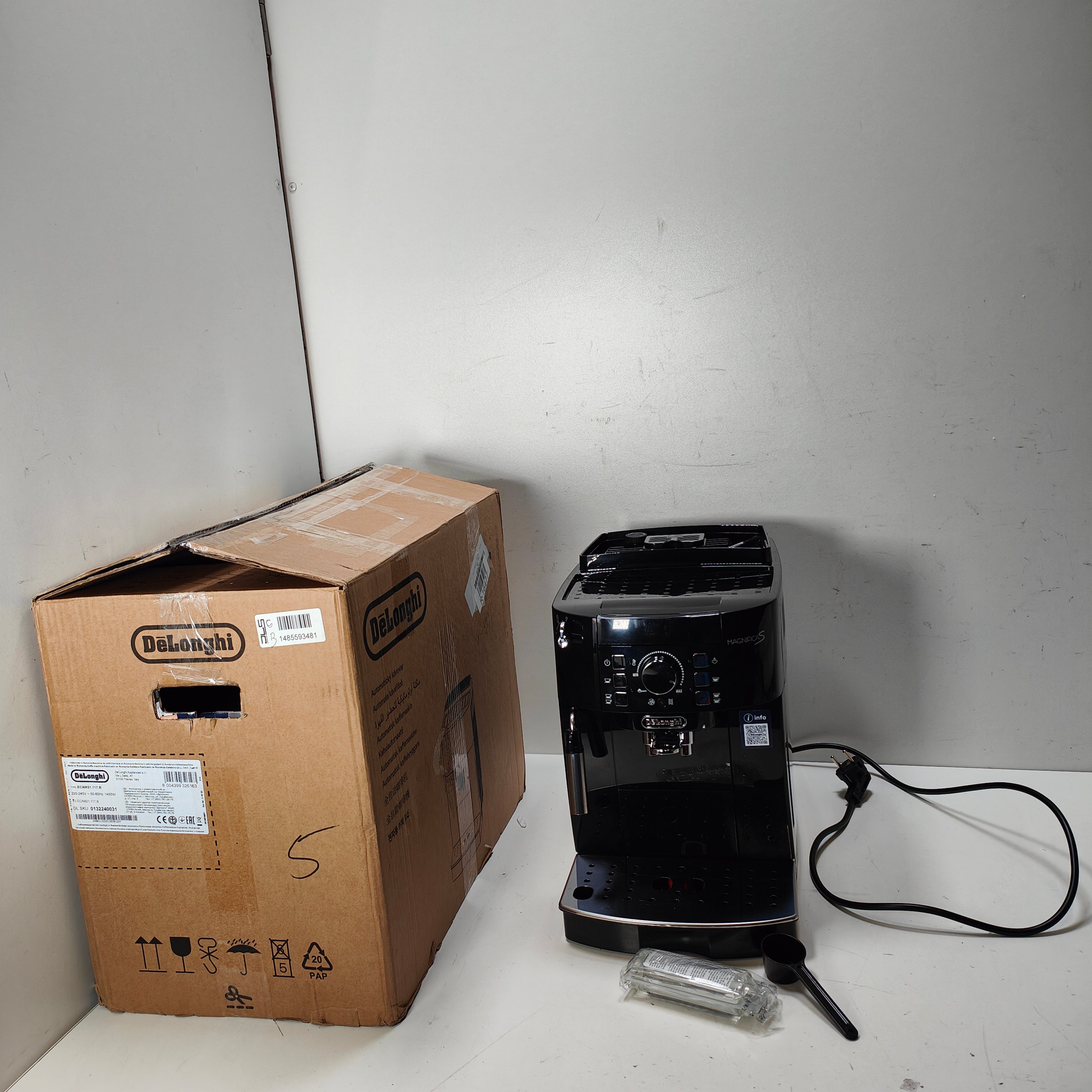 DeLonghi ECAM 21.117.B Magnifica S