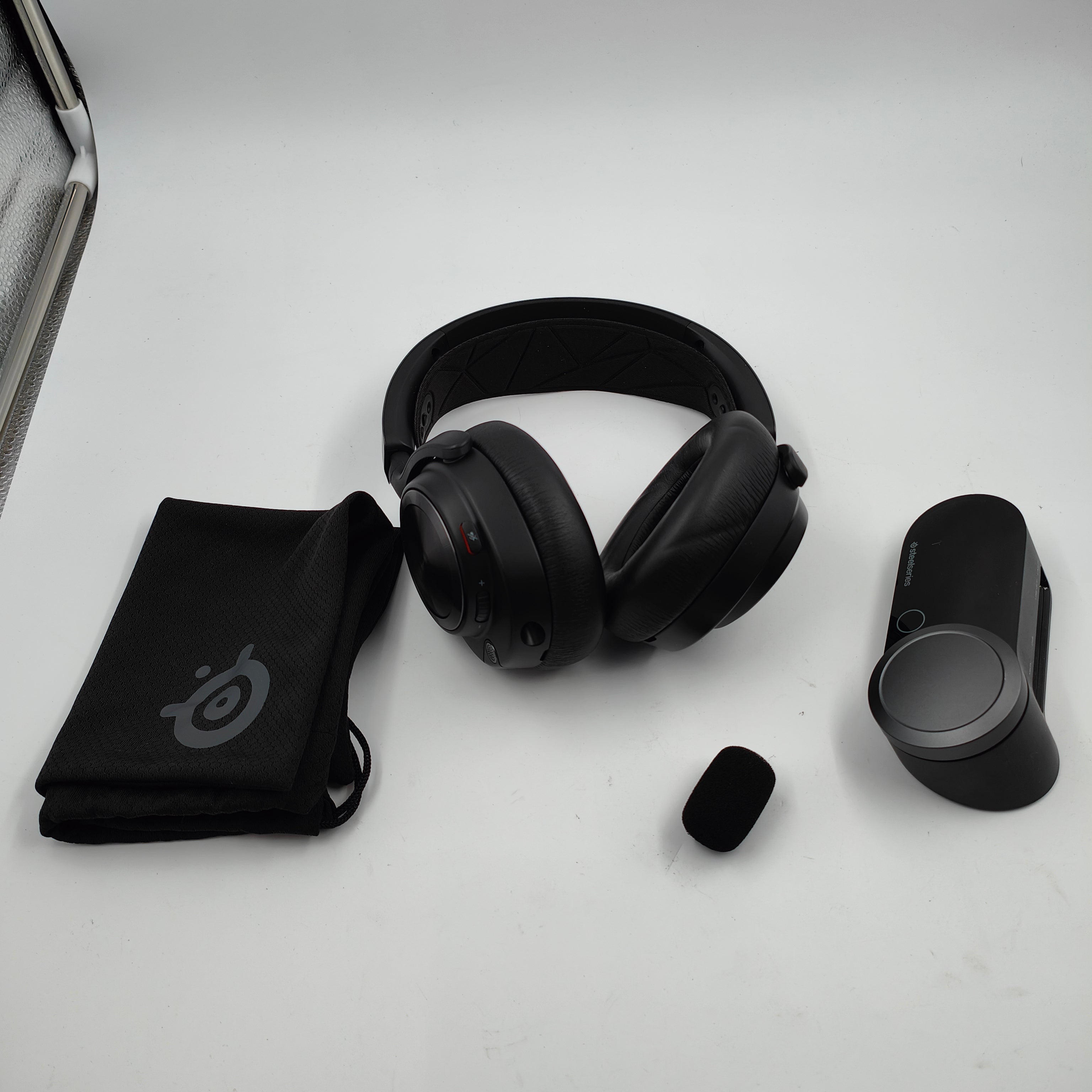 SteelSeries Arctis Nova Pro X