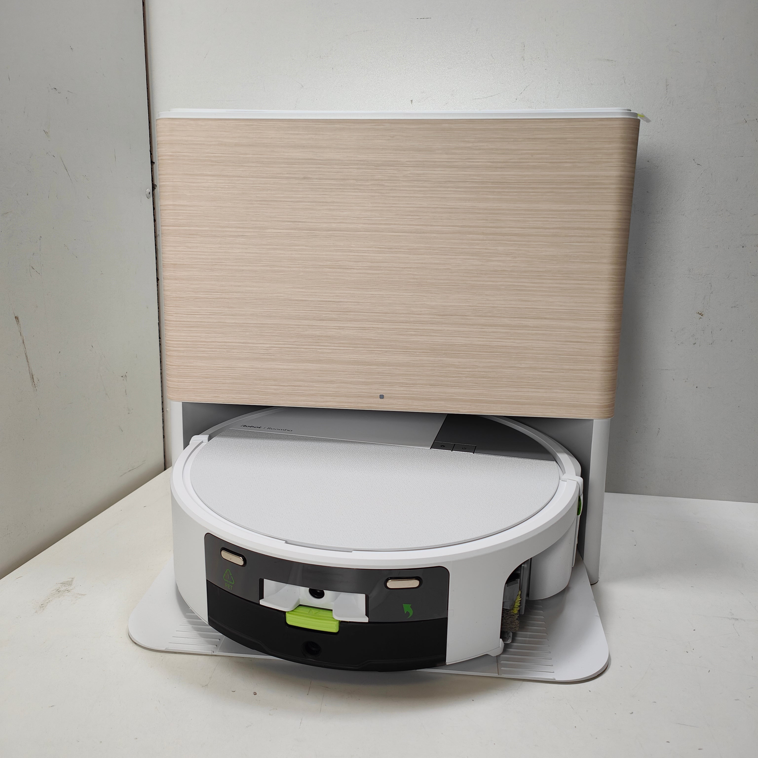 iRobot Max 705 Combo Roboter + AutoWash® Dock Wit