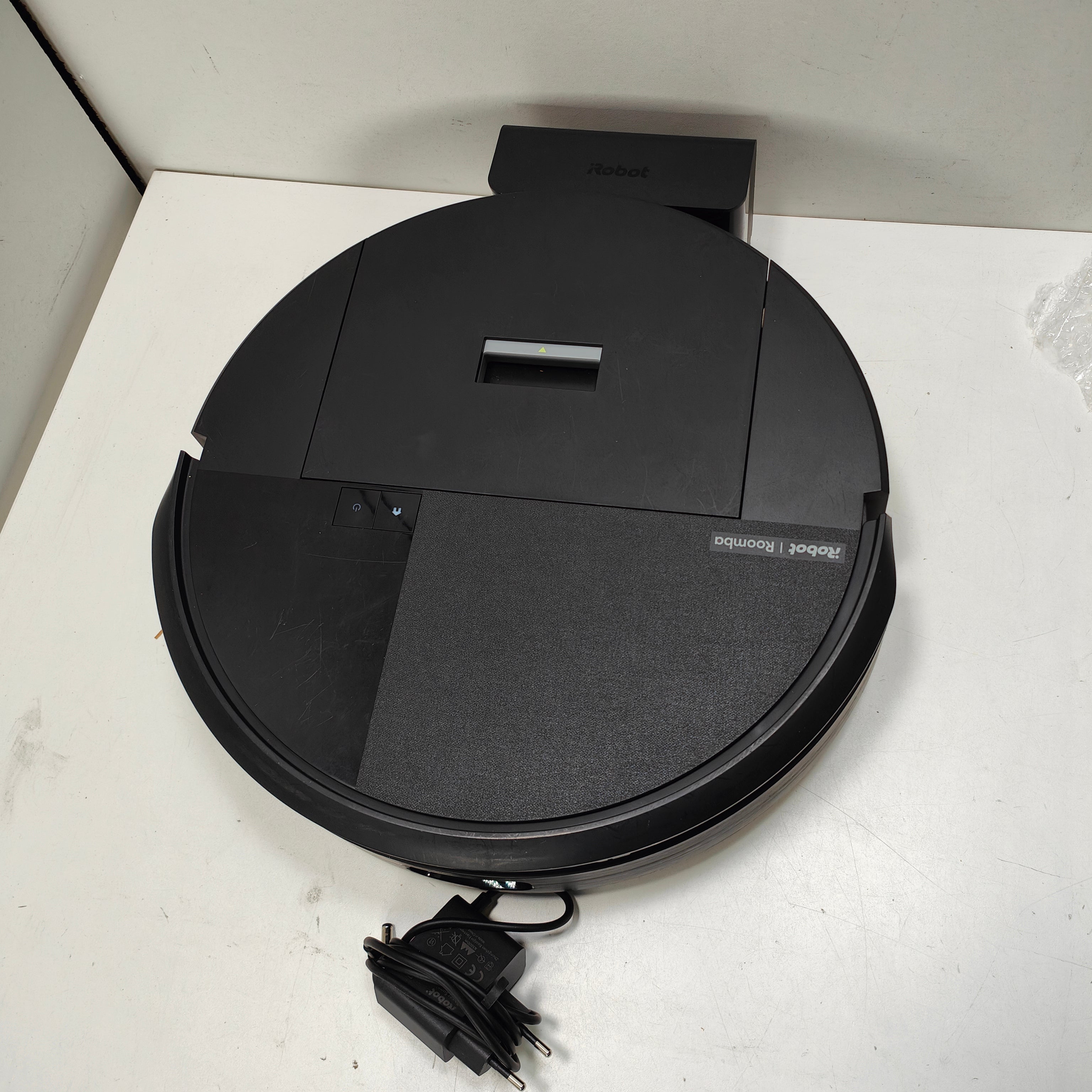 iRobot Roomba 205 Staubkompaktor-Kombiroboter – schwarz