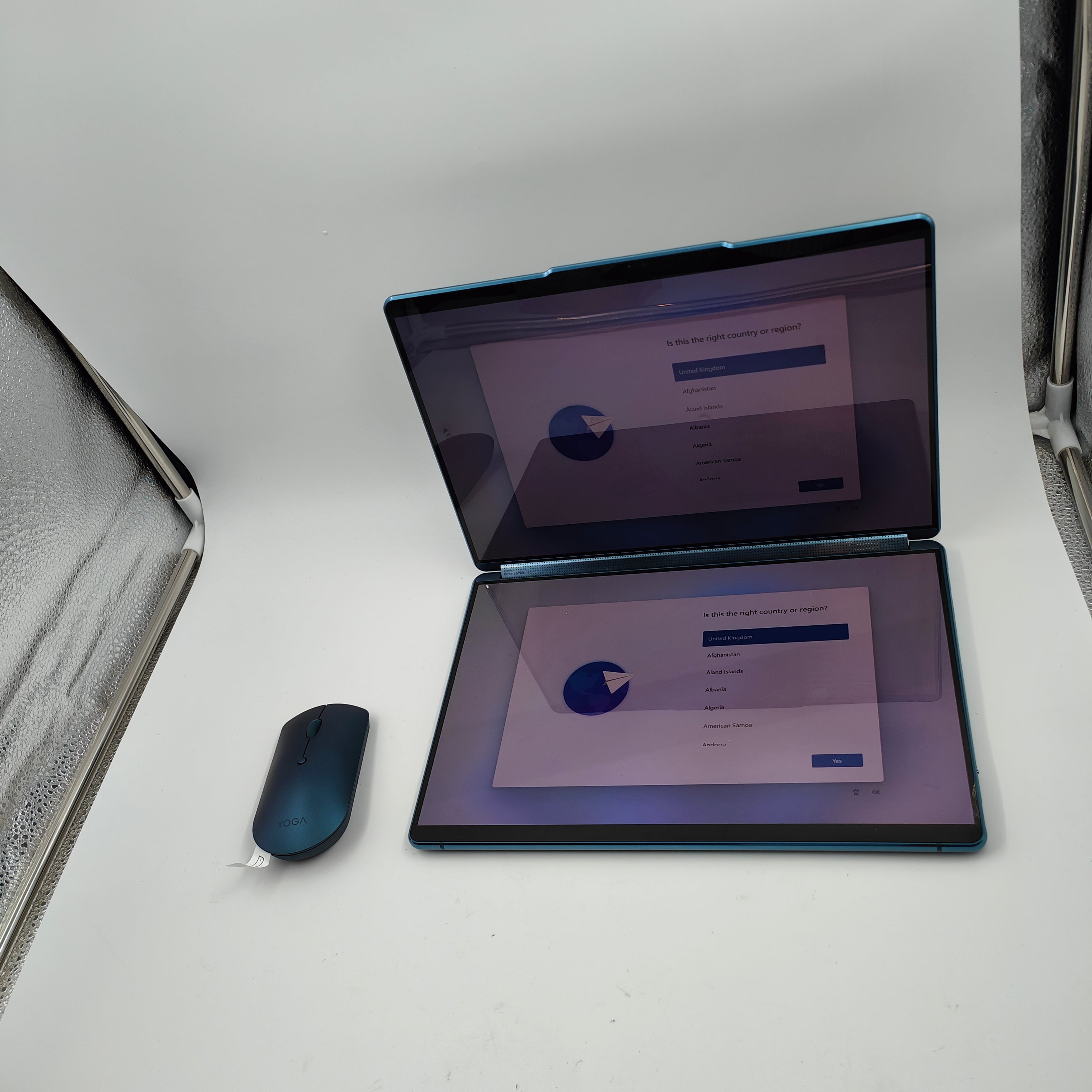 Lenovo Yoga Book 9 83FF002WMH QWERTY