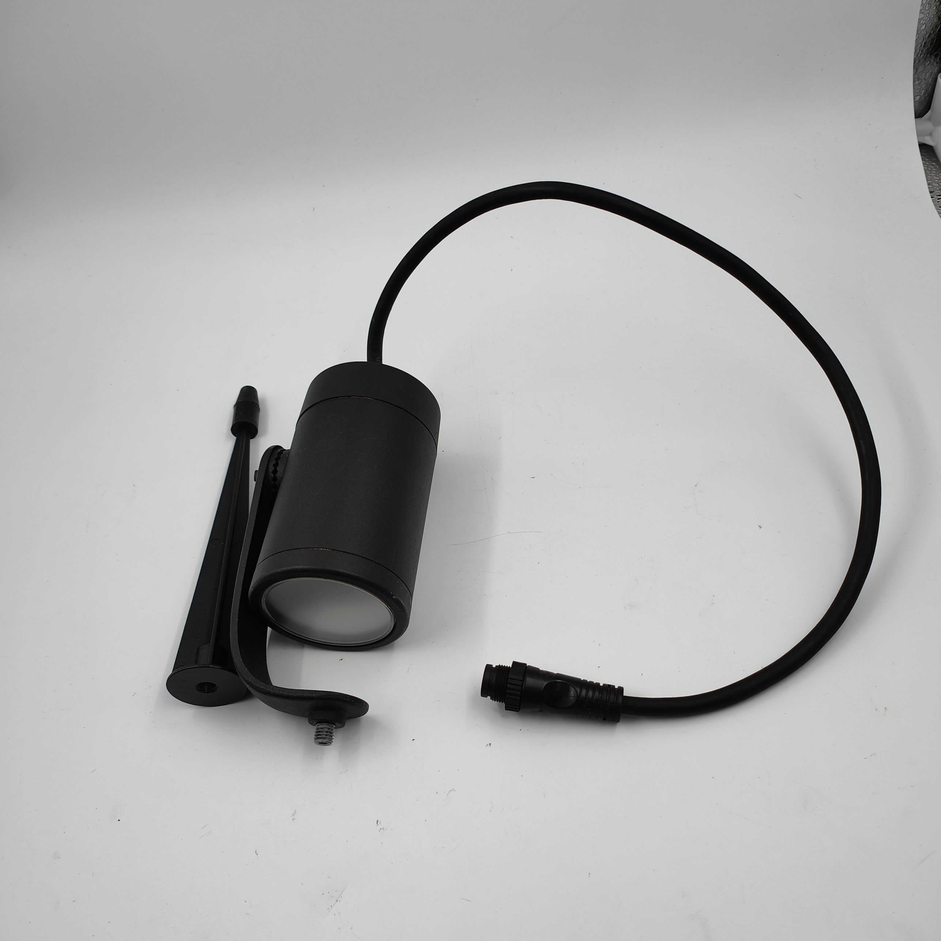 Philips Hue Lily Starter-Set Außenstrahler 1 Stück