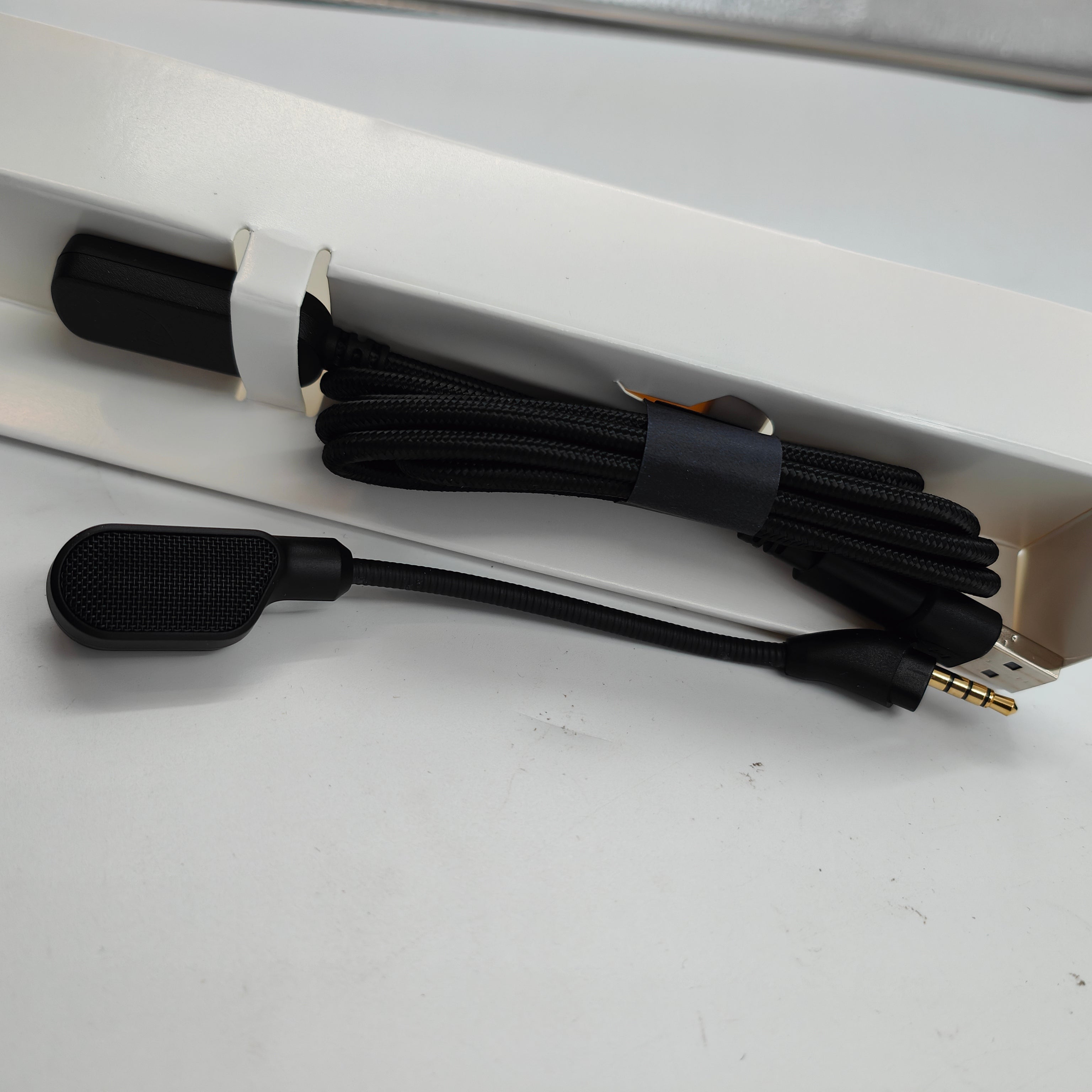 HyperX Cloud III Kabelgebundenes Gaming-Headset – Schwarz