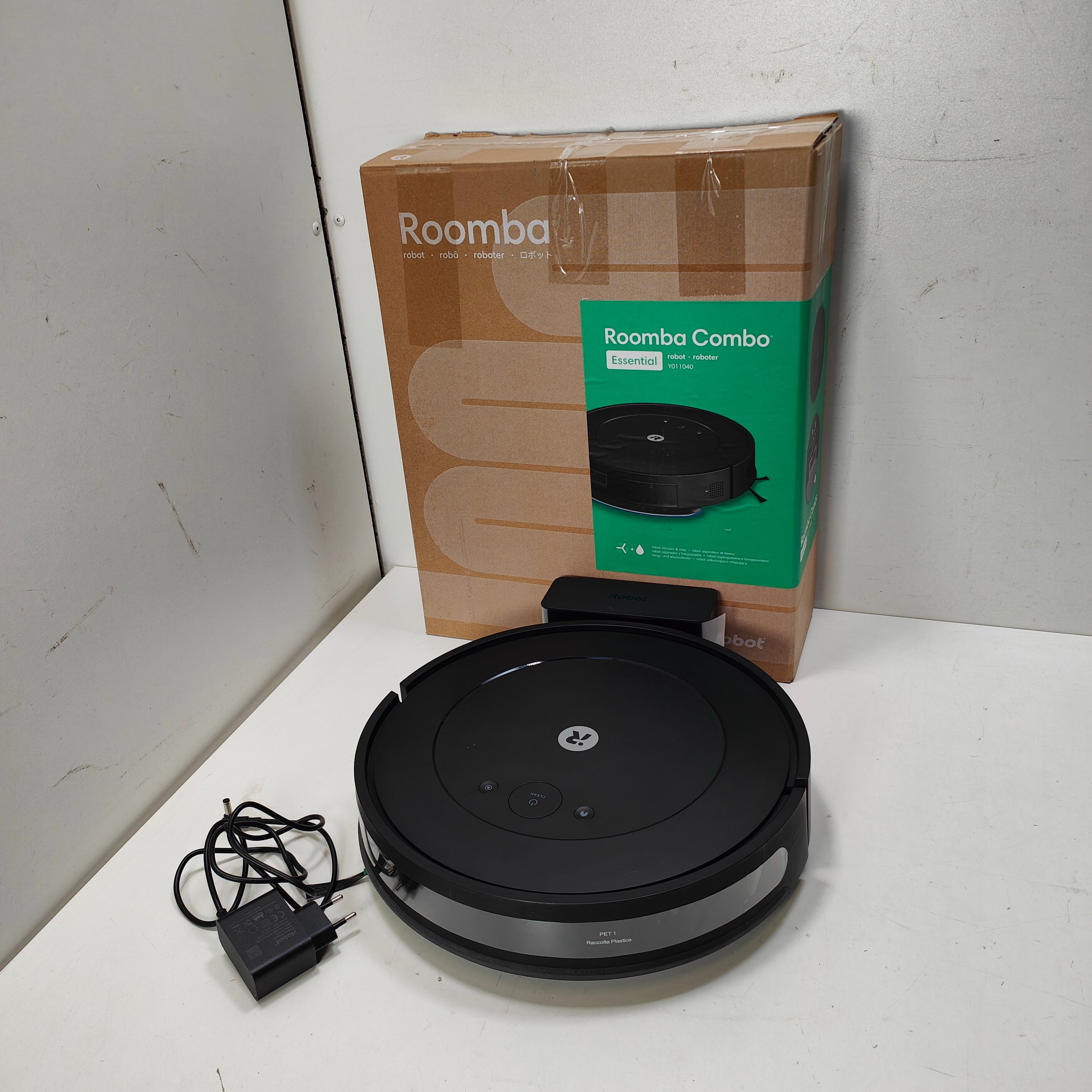iRobot Roomba Combo Essential Y011040
