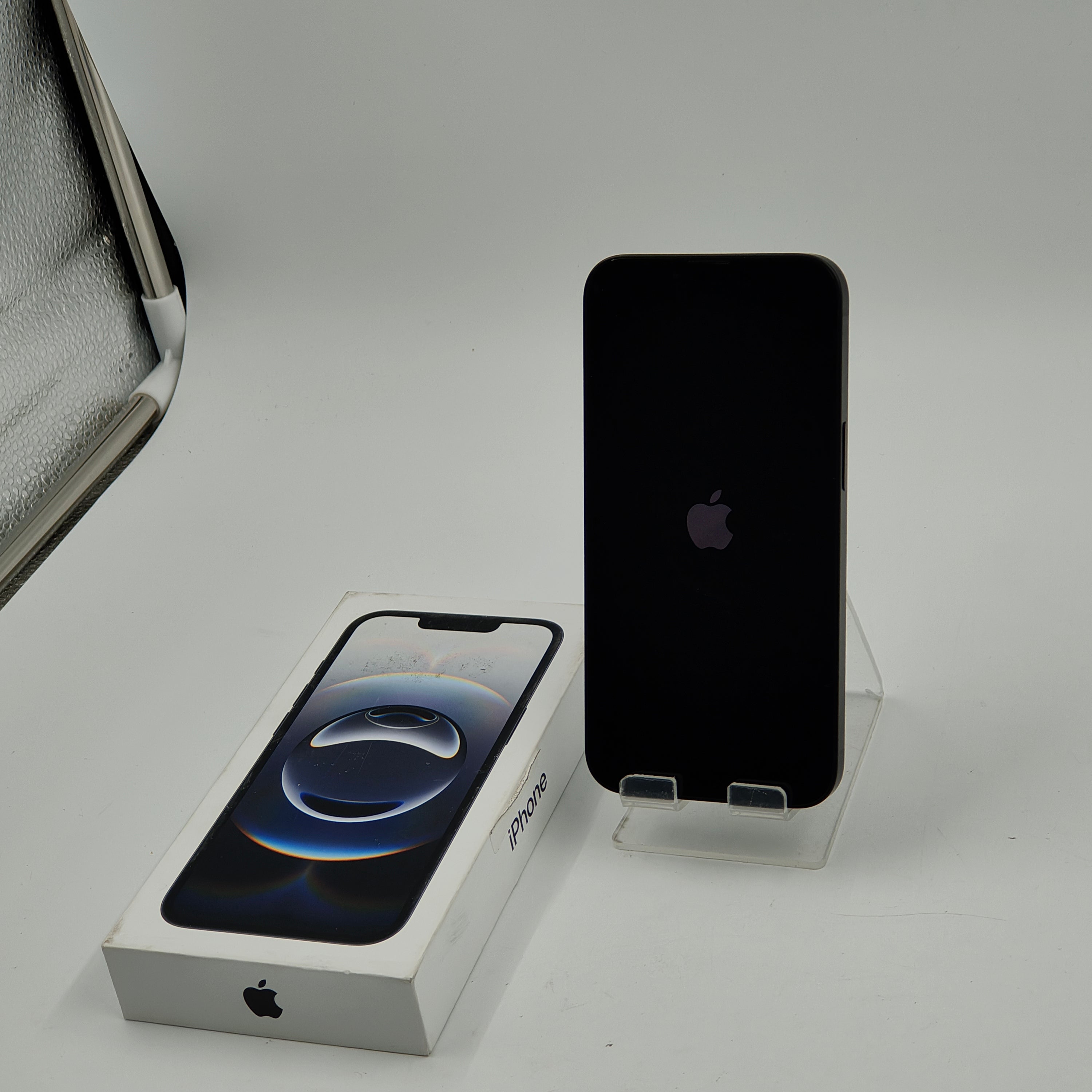 Apple iPhone 16e 128GB Zwart