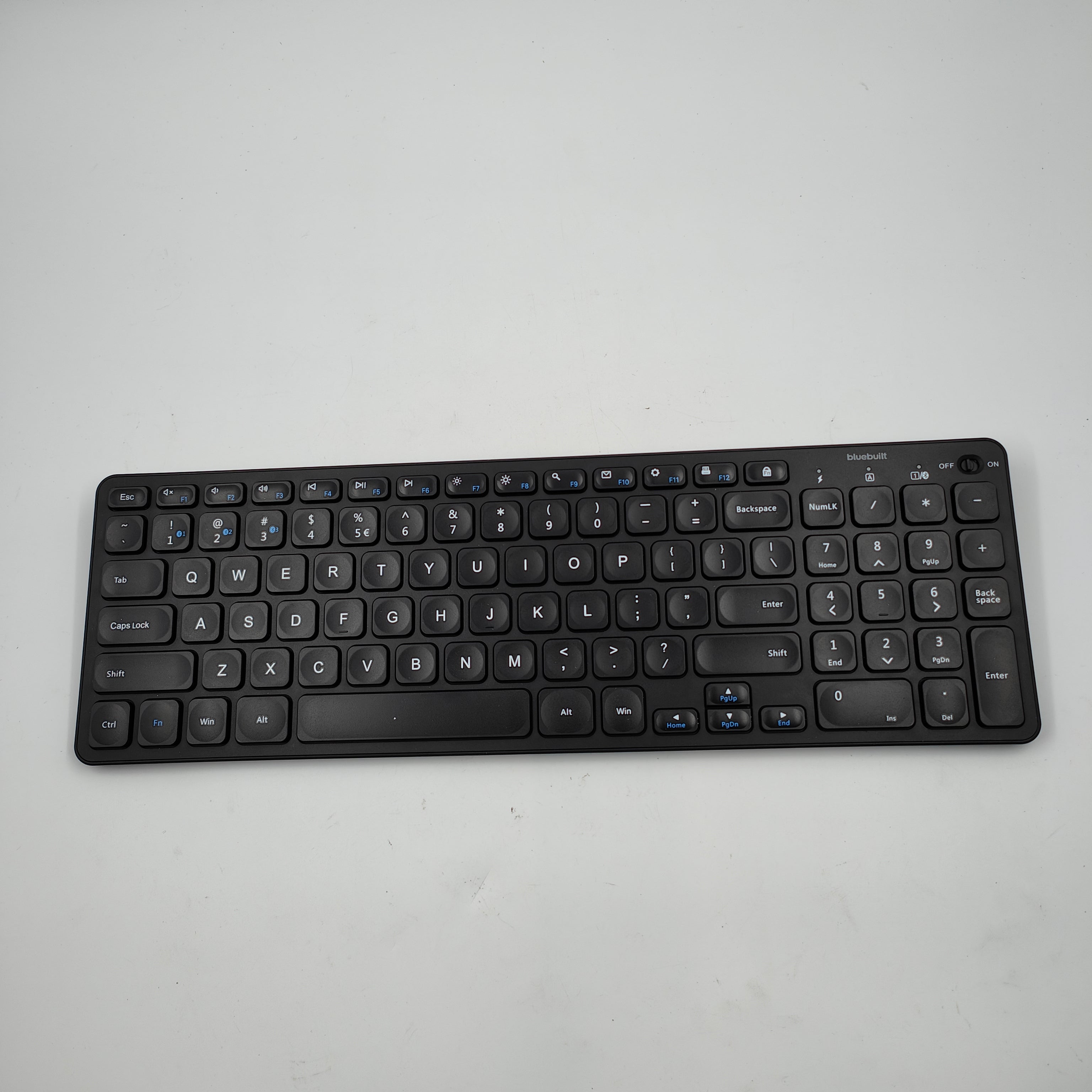 BlueBuilt Kabellose Bluetooth-Tastatur QWERTZ