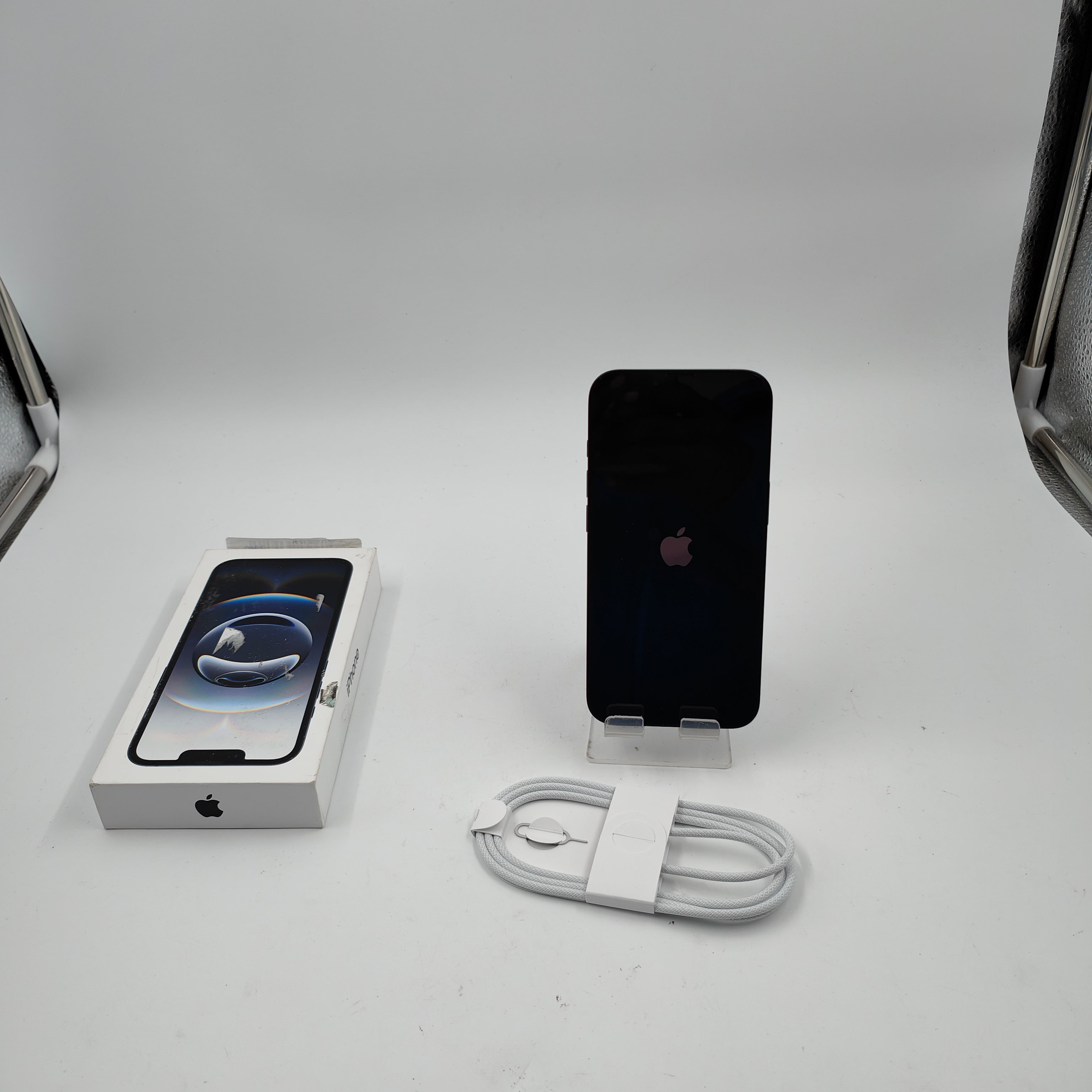 Apple iPhone 16e 128GB Zwart