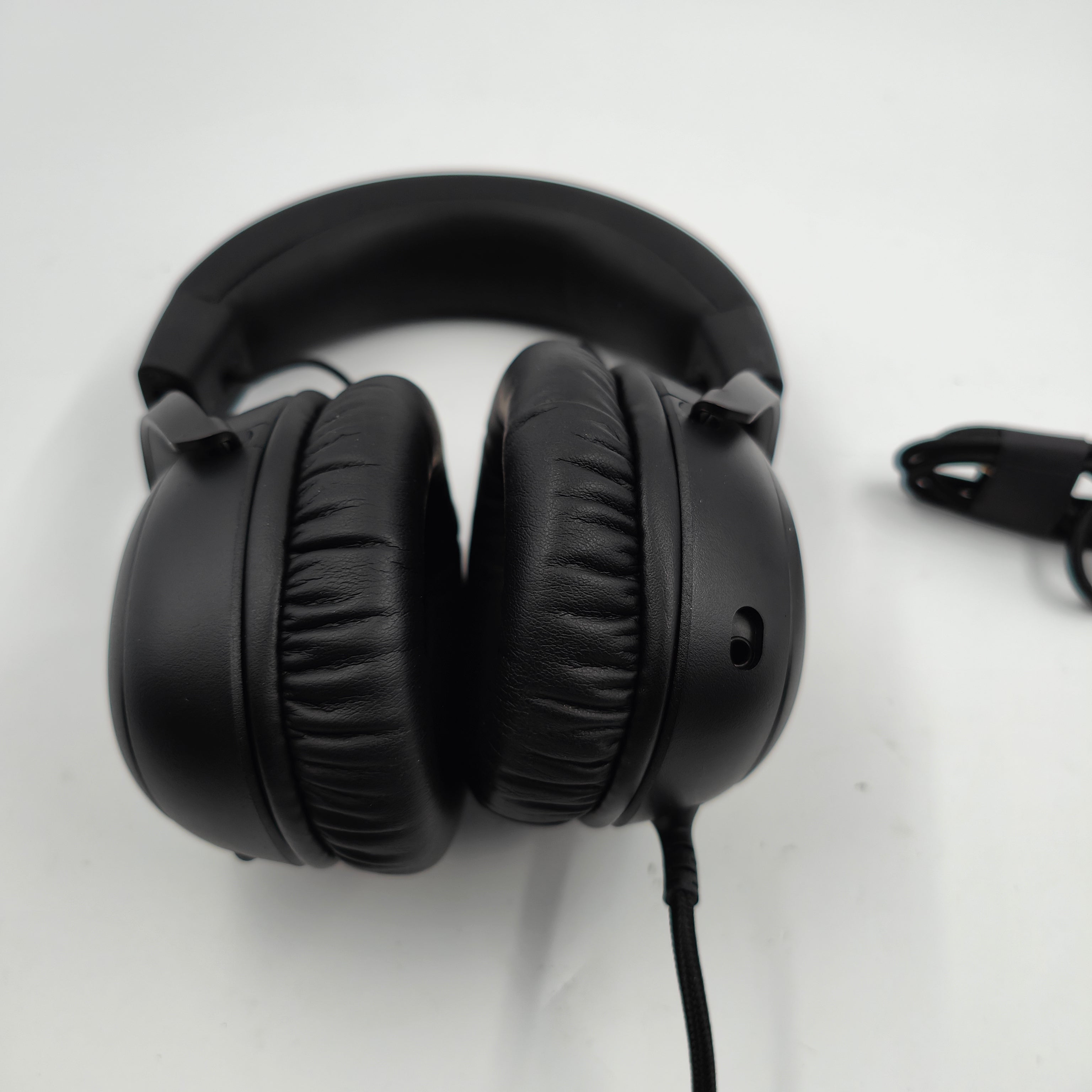 HyperX Cloud III Kabelgebundenes Gaming-Headset – Schwarz