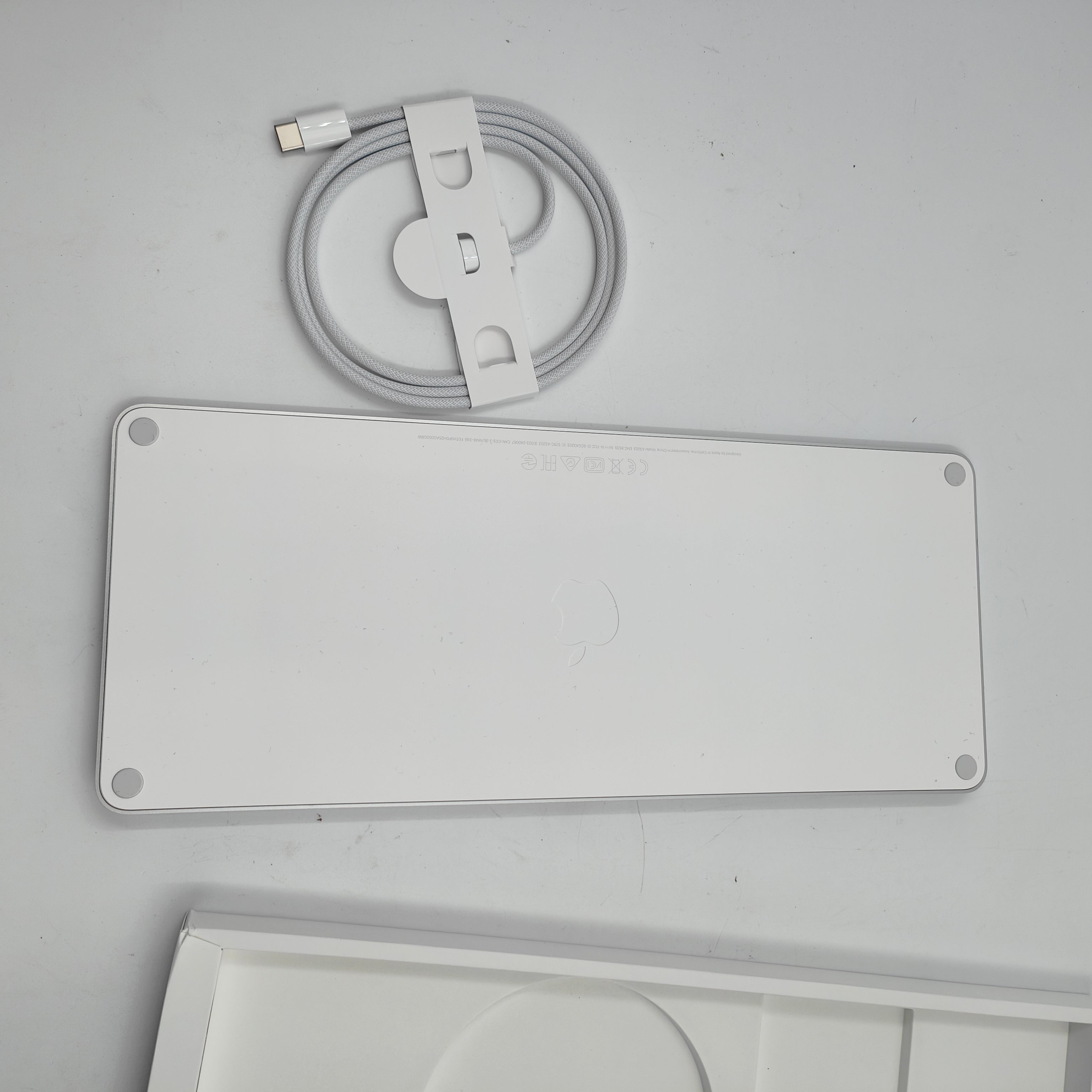 Apple Keyboard (2024) QWERTY