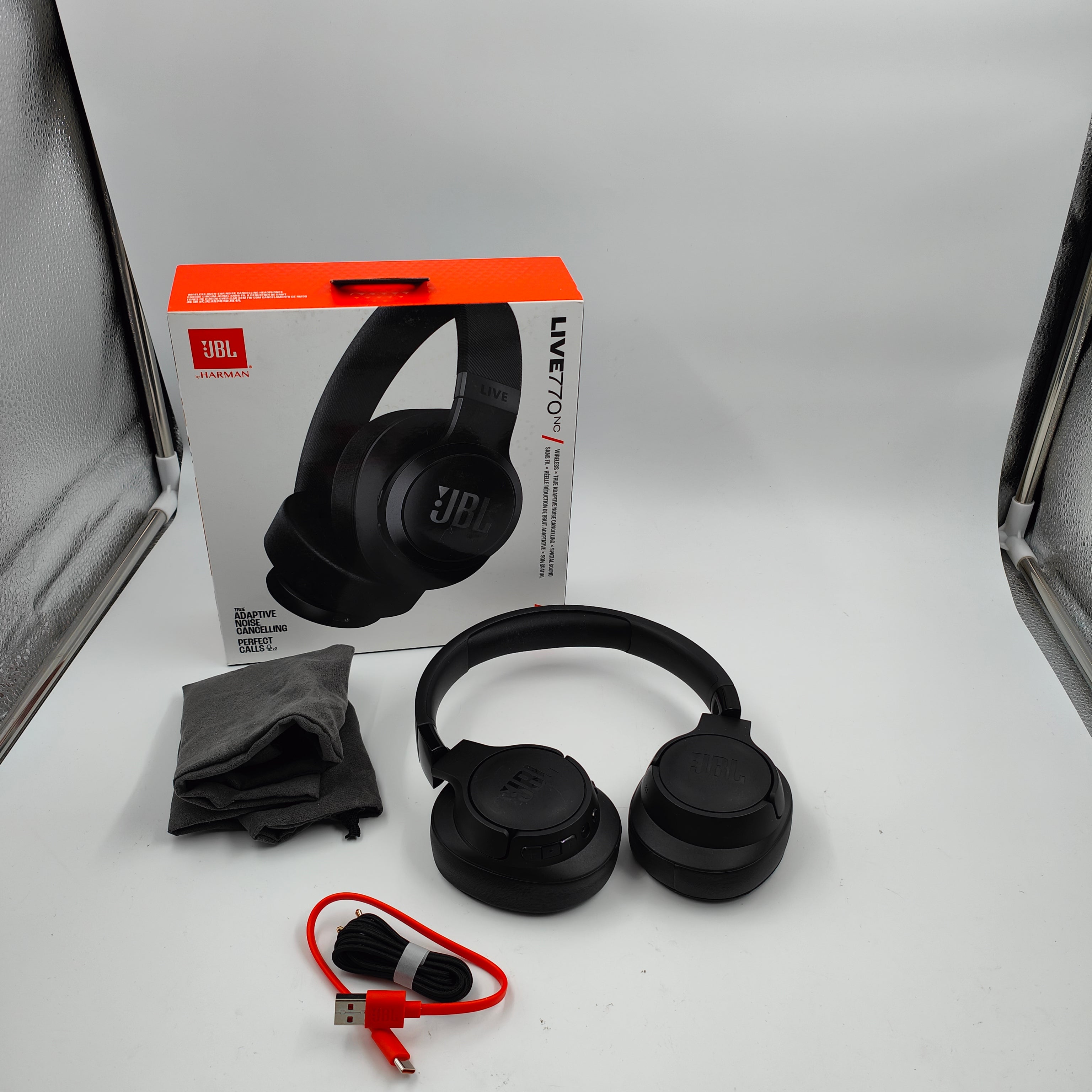 JBL Live 770NC Schwarz