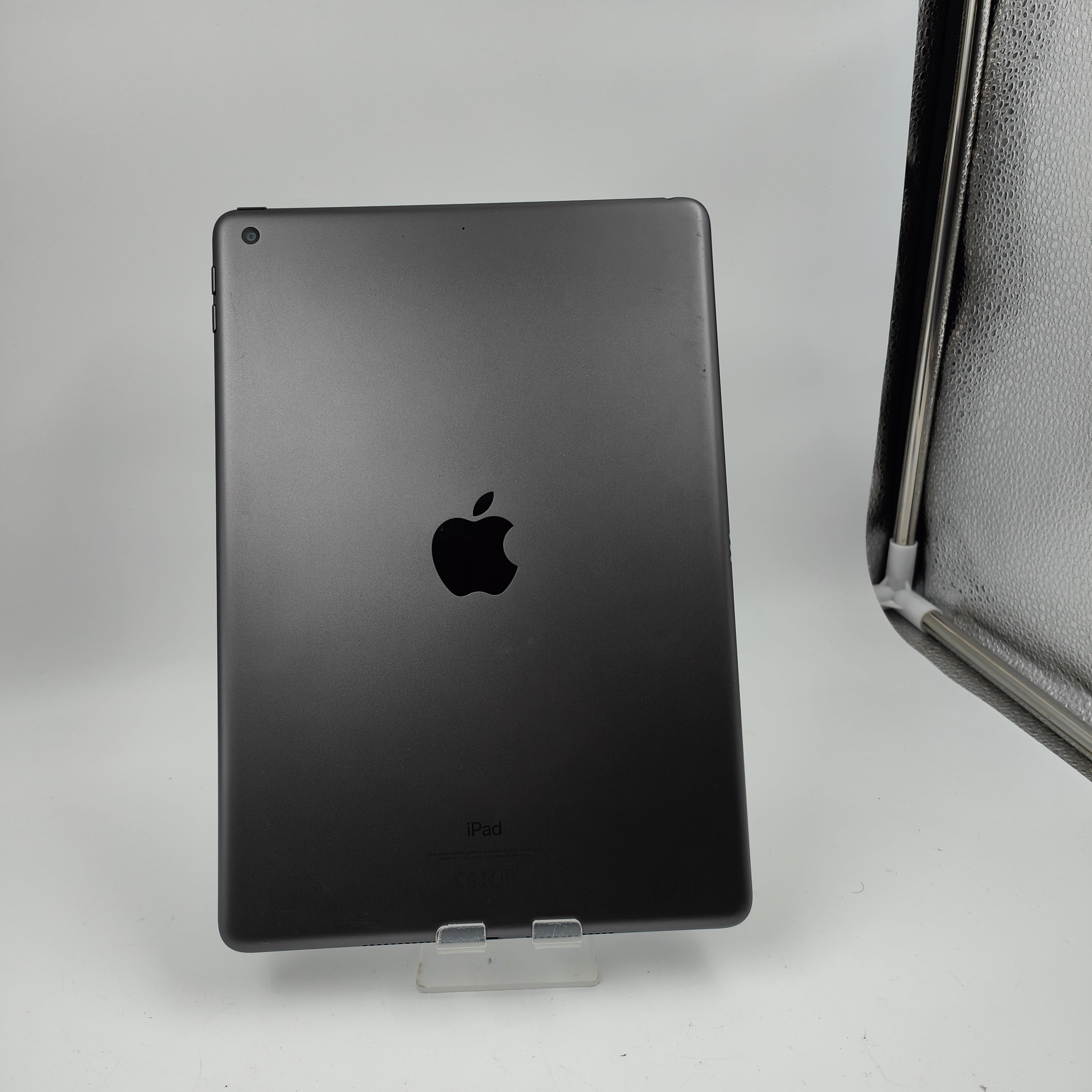 iPad 9 reconditionné 64 Go WIFI 10,2" Gris sidéral