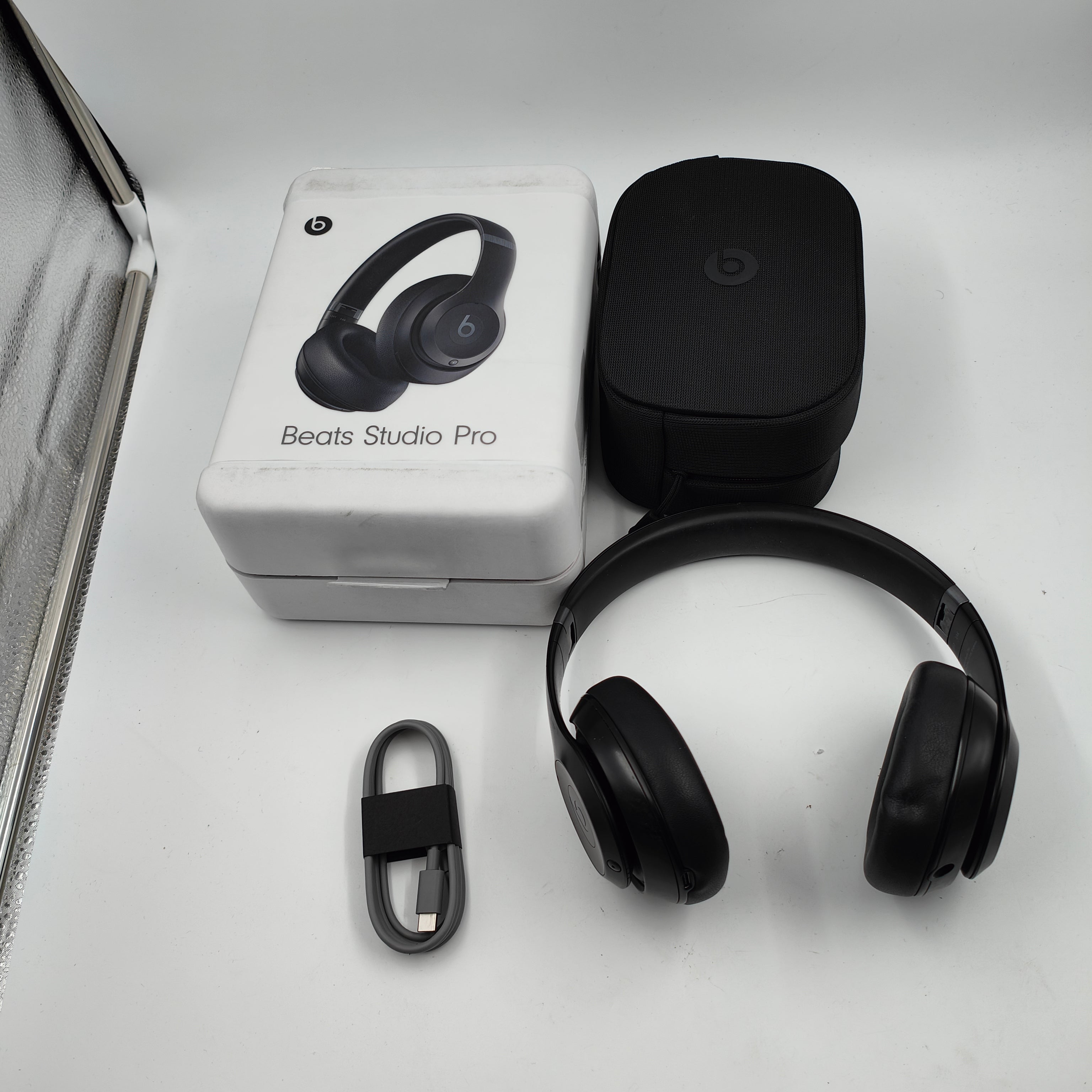 Beats Studio Pro Schwarz