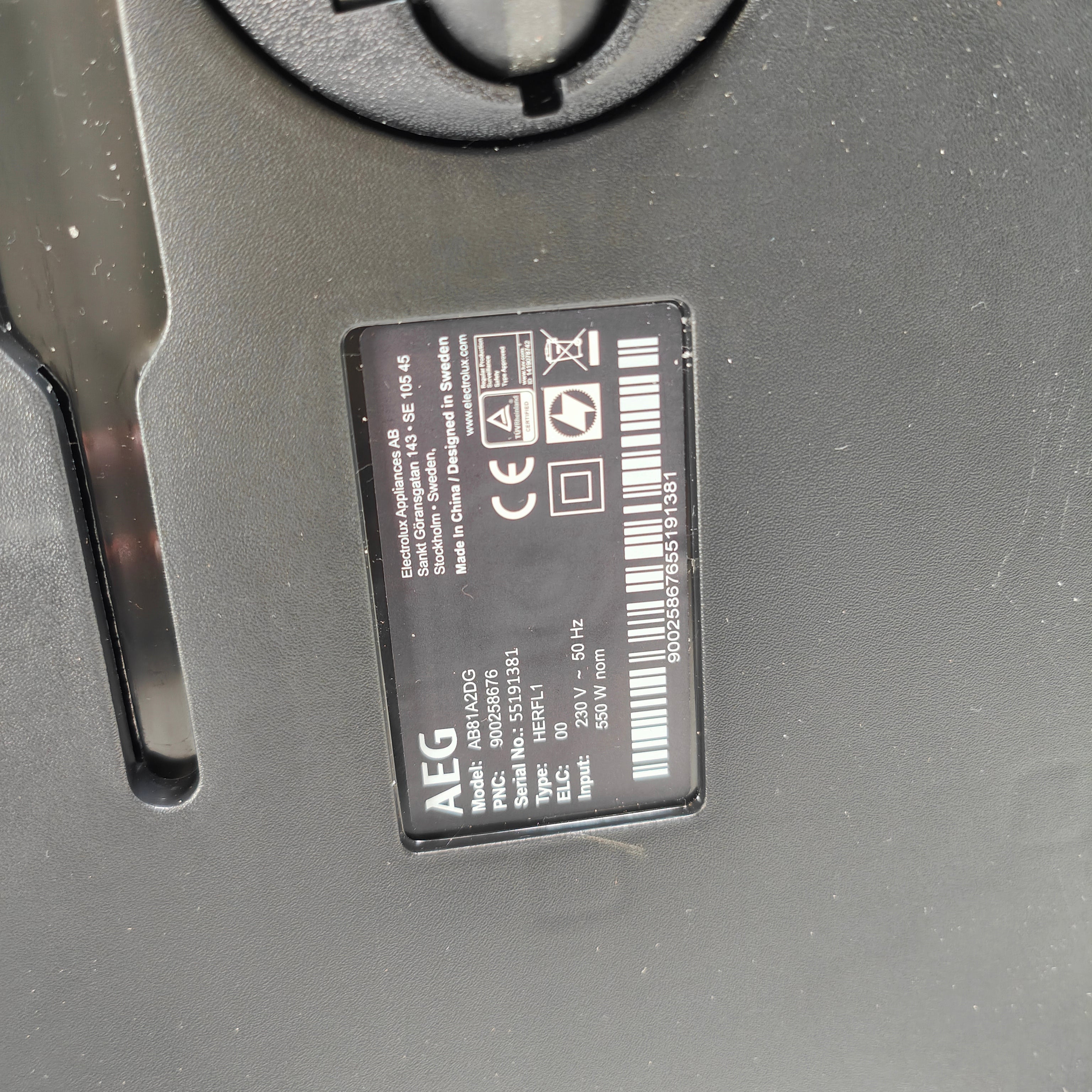 AEG AB81A2DG ANIMAL 8000 Aspirateur avec sac - 69 dB