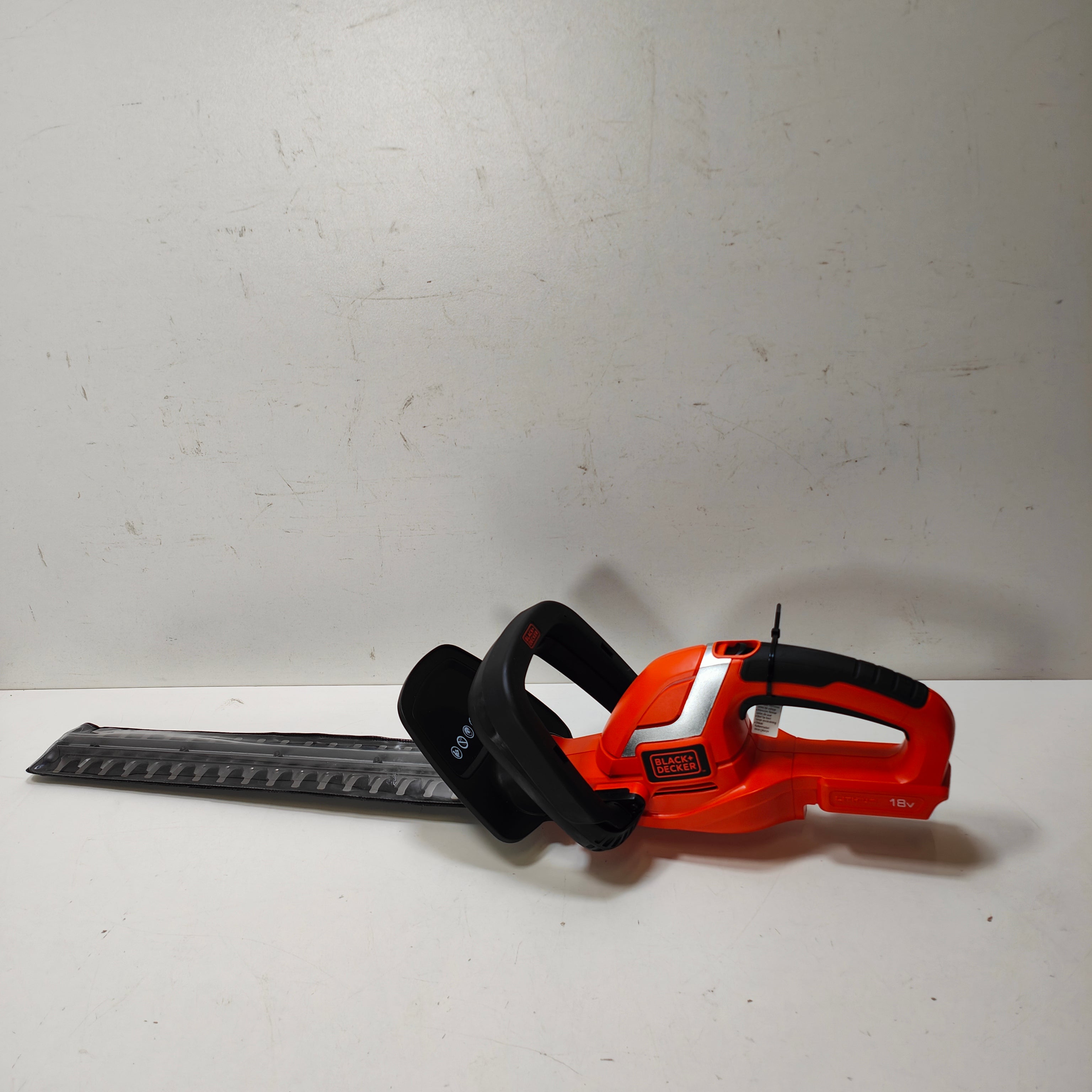 BLACK+DECKER GTC1845L20-QW Hedge Trimmer