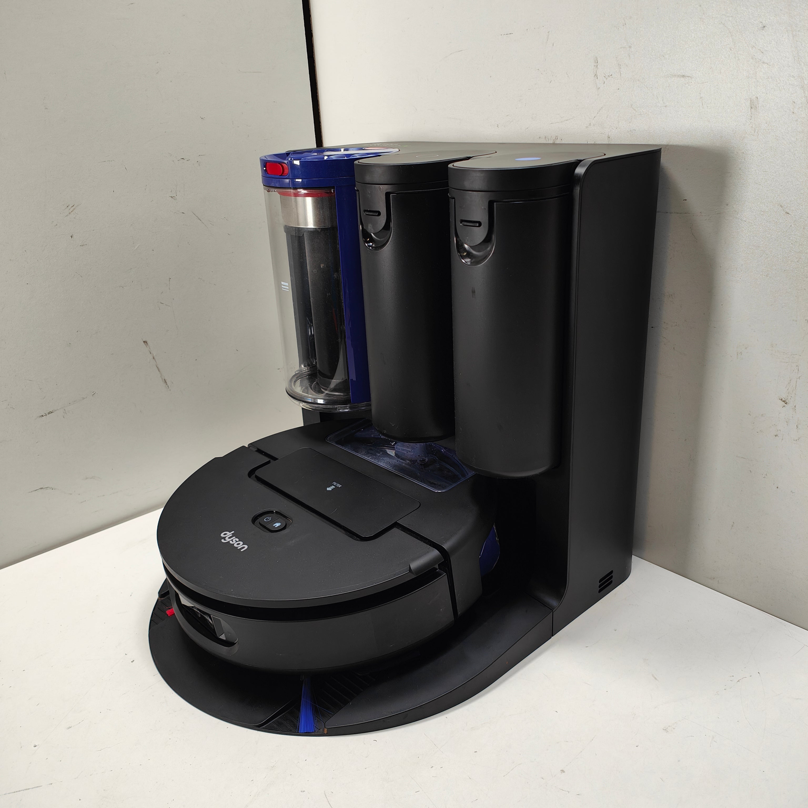 Dyson Spot+Scrub IA