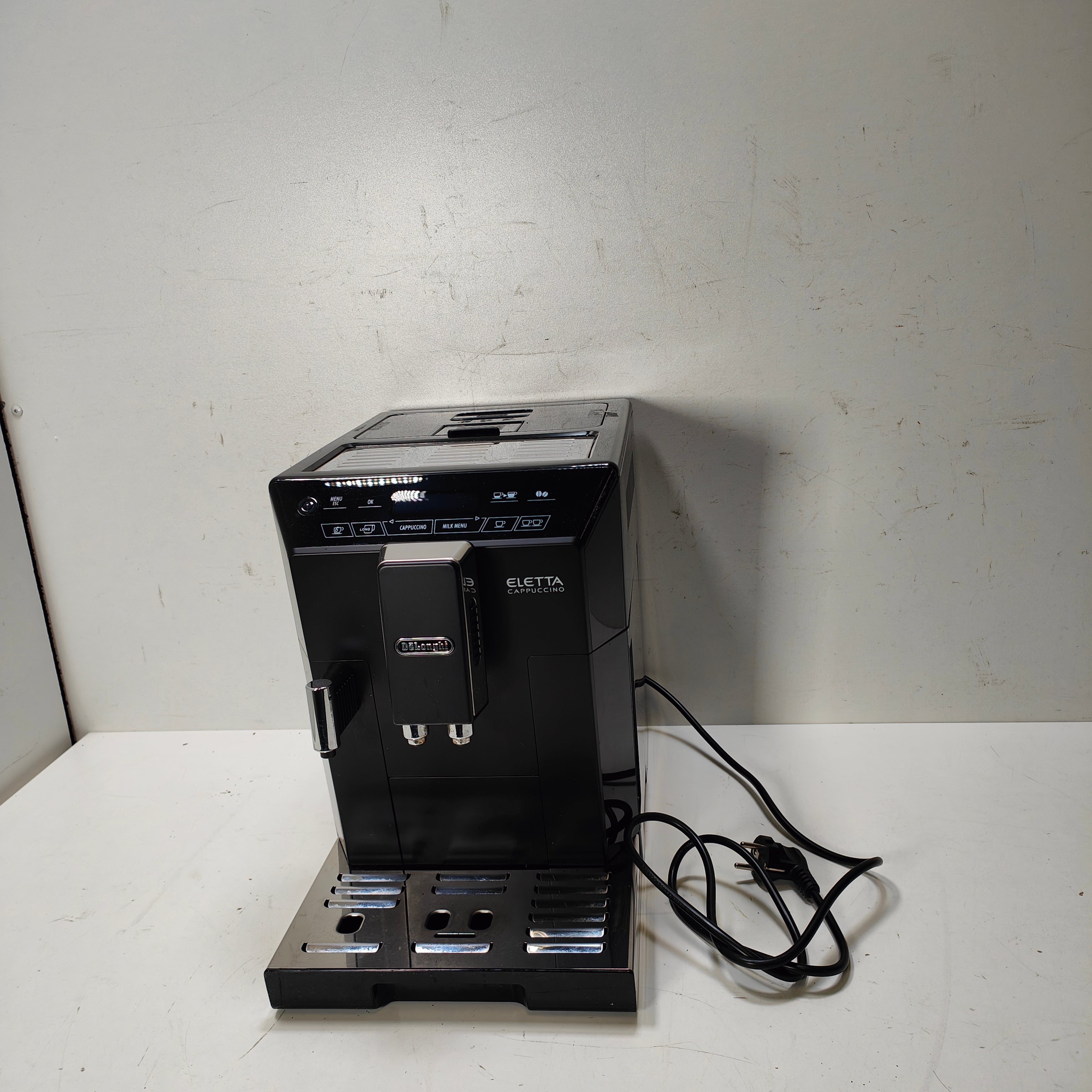 DeLonghi ECAM44.660.B Eletta