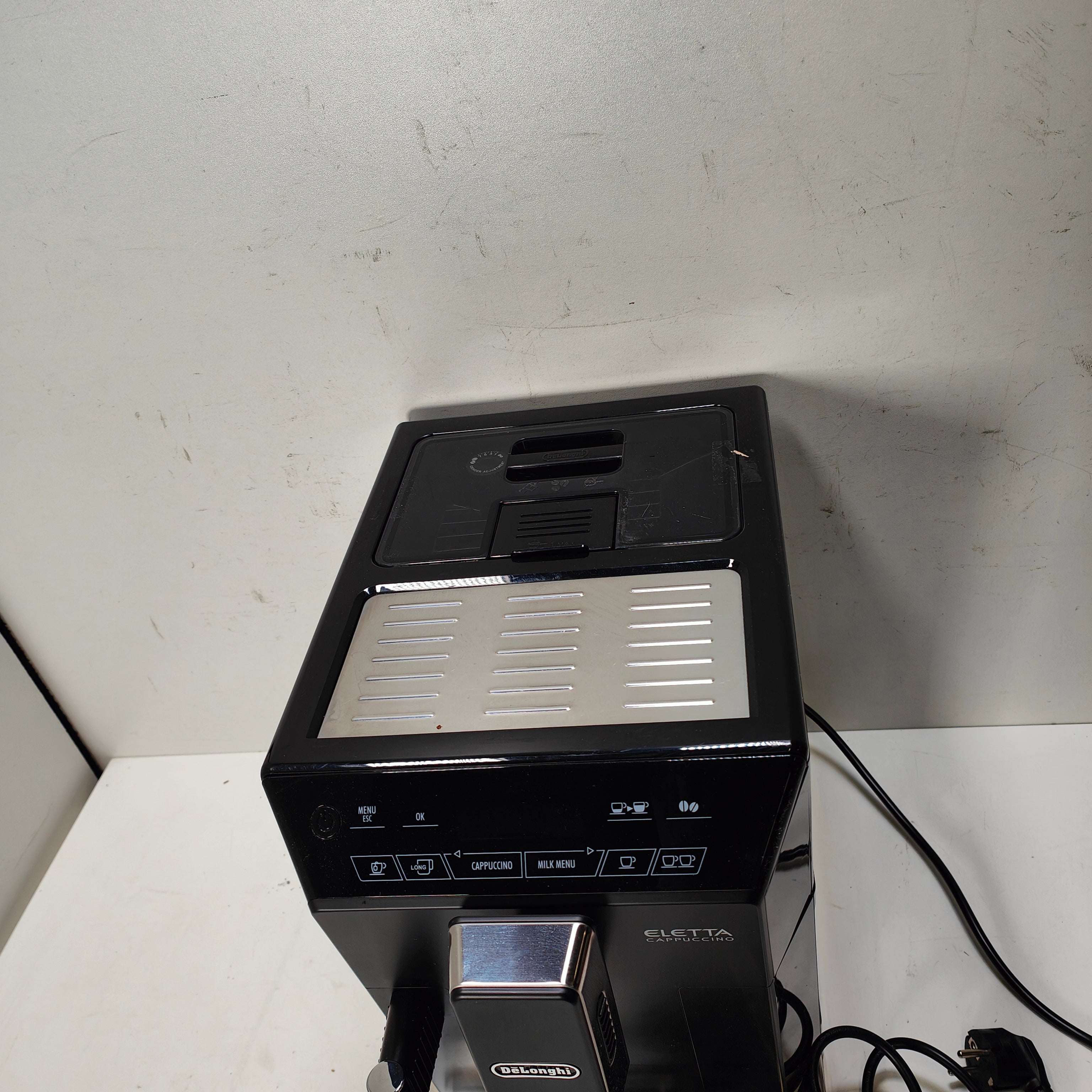 DeLonghi ECAM44.660.B Eletta