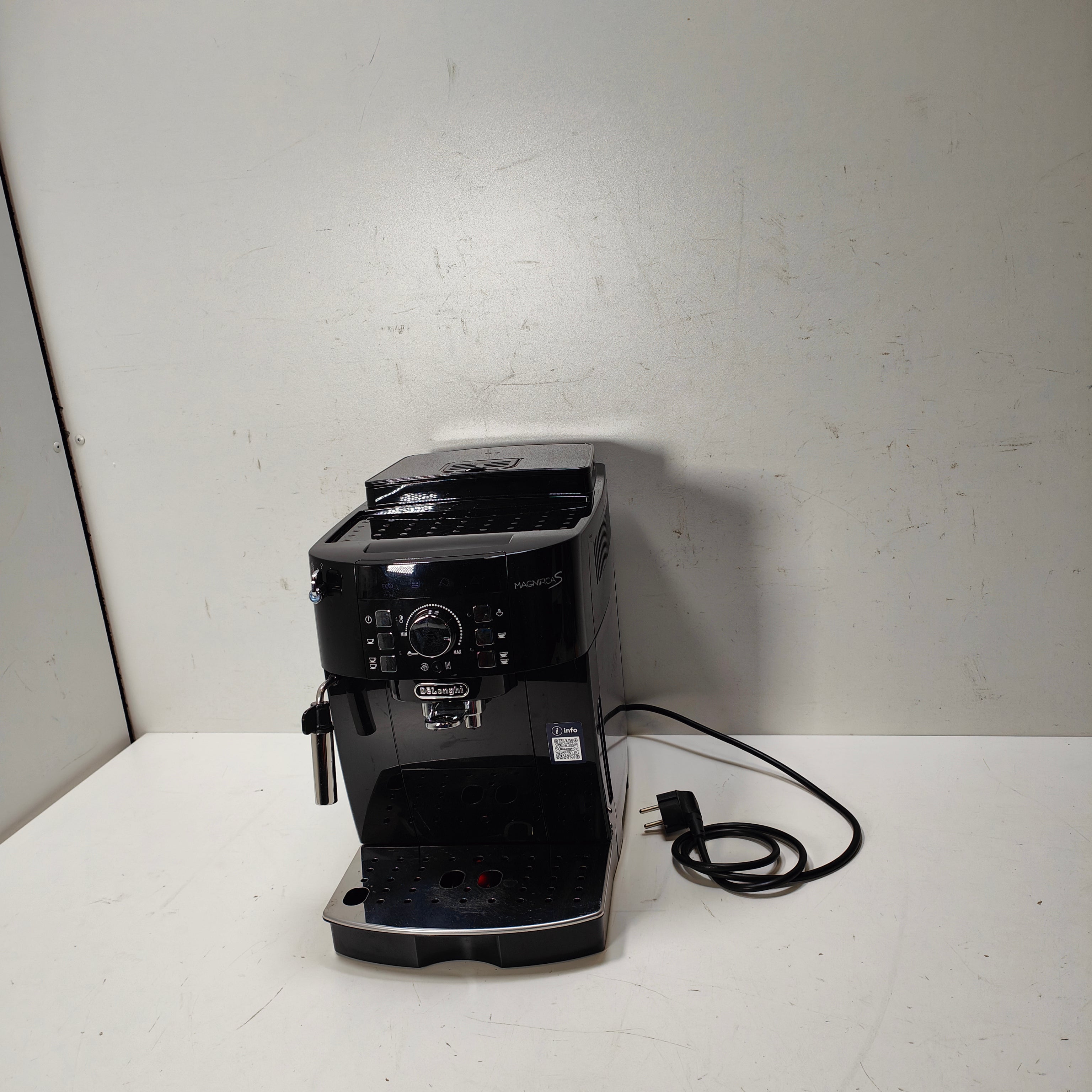 DeLonghi ECAM 21.117.B Magnifica S