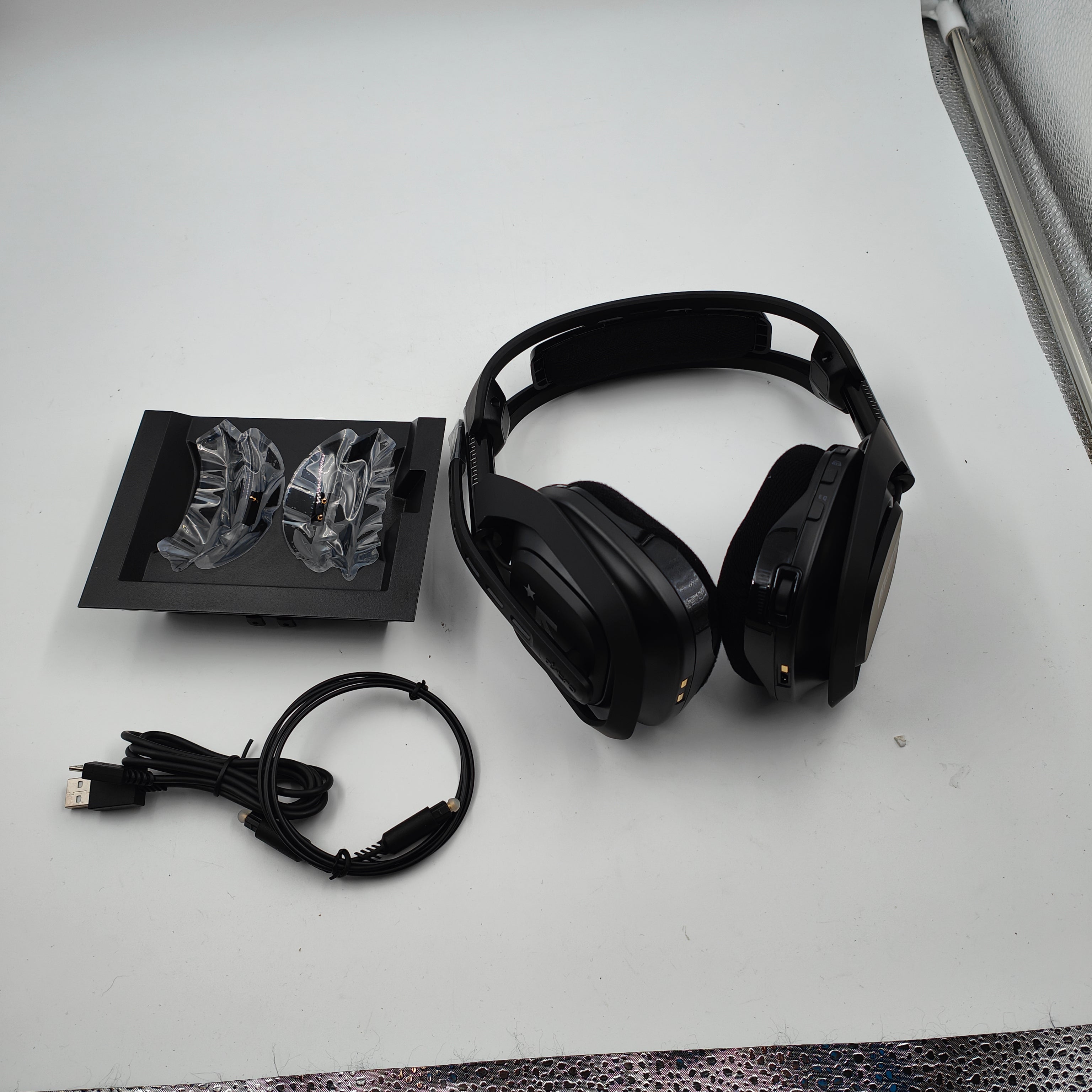 Astro A50 sans fil + station de base édition PS4