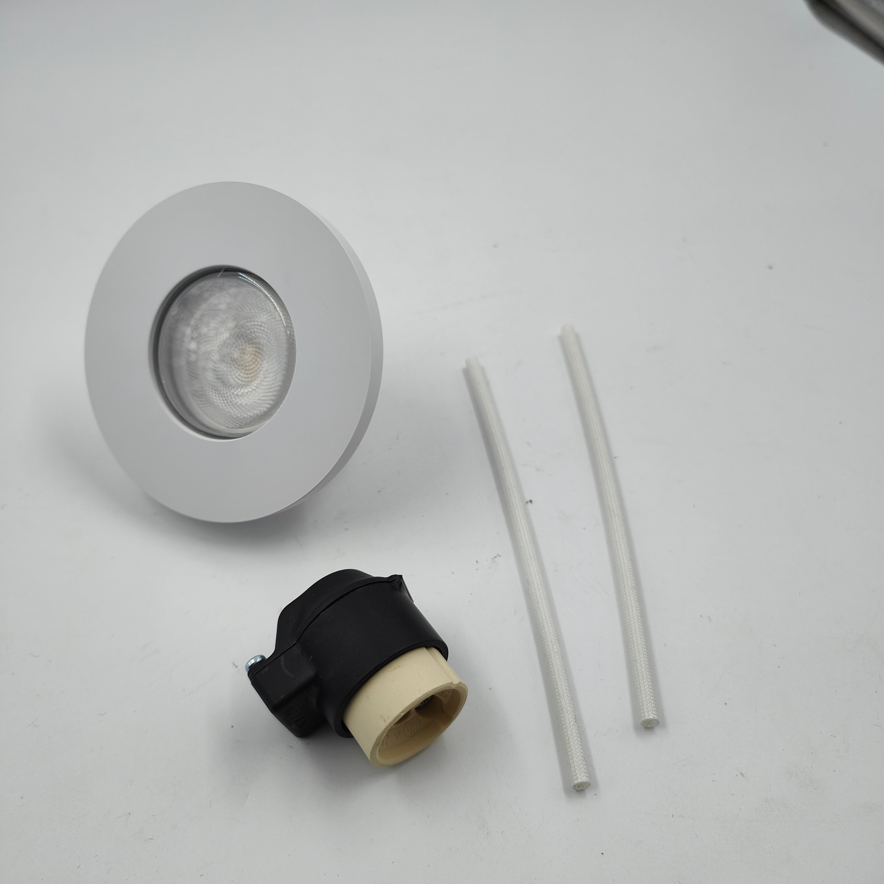 Philips Hue Adore bathroom recessed spotlight White Ambiance White