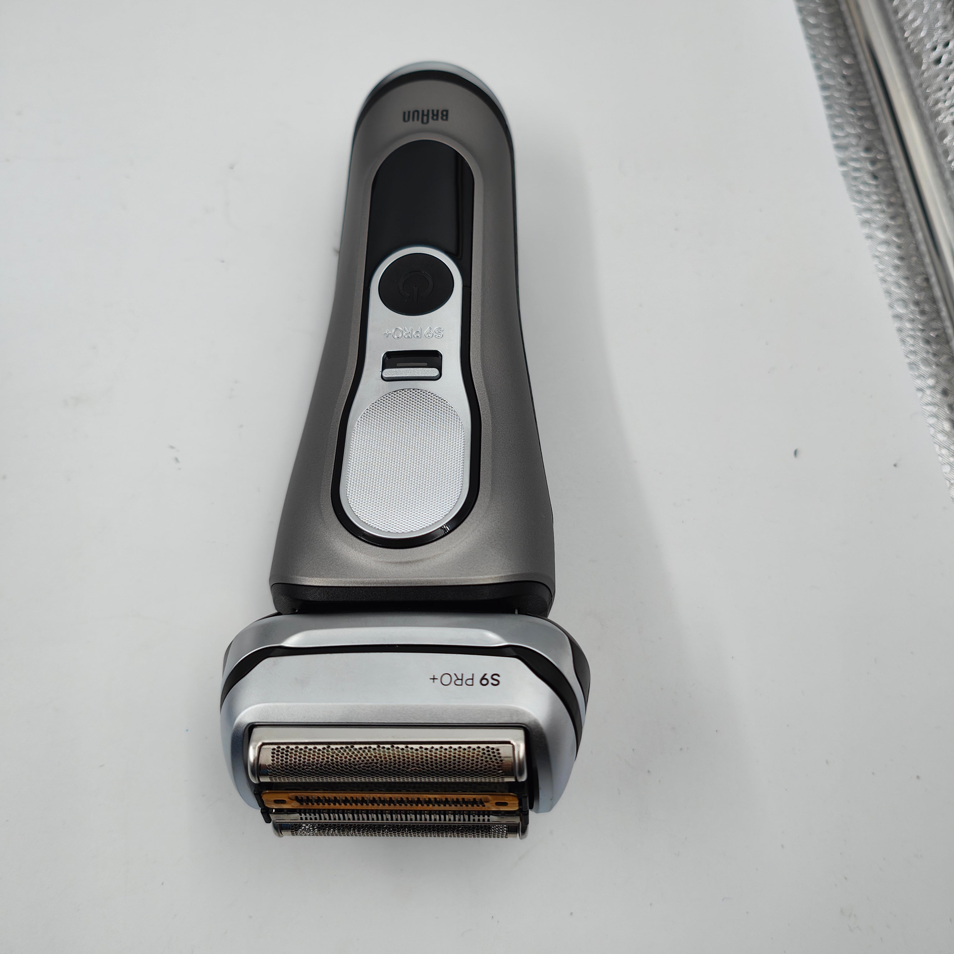 Braun Série 9 PRO+ 9675CC Graphite