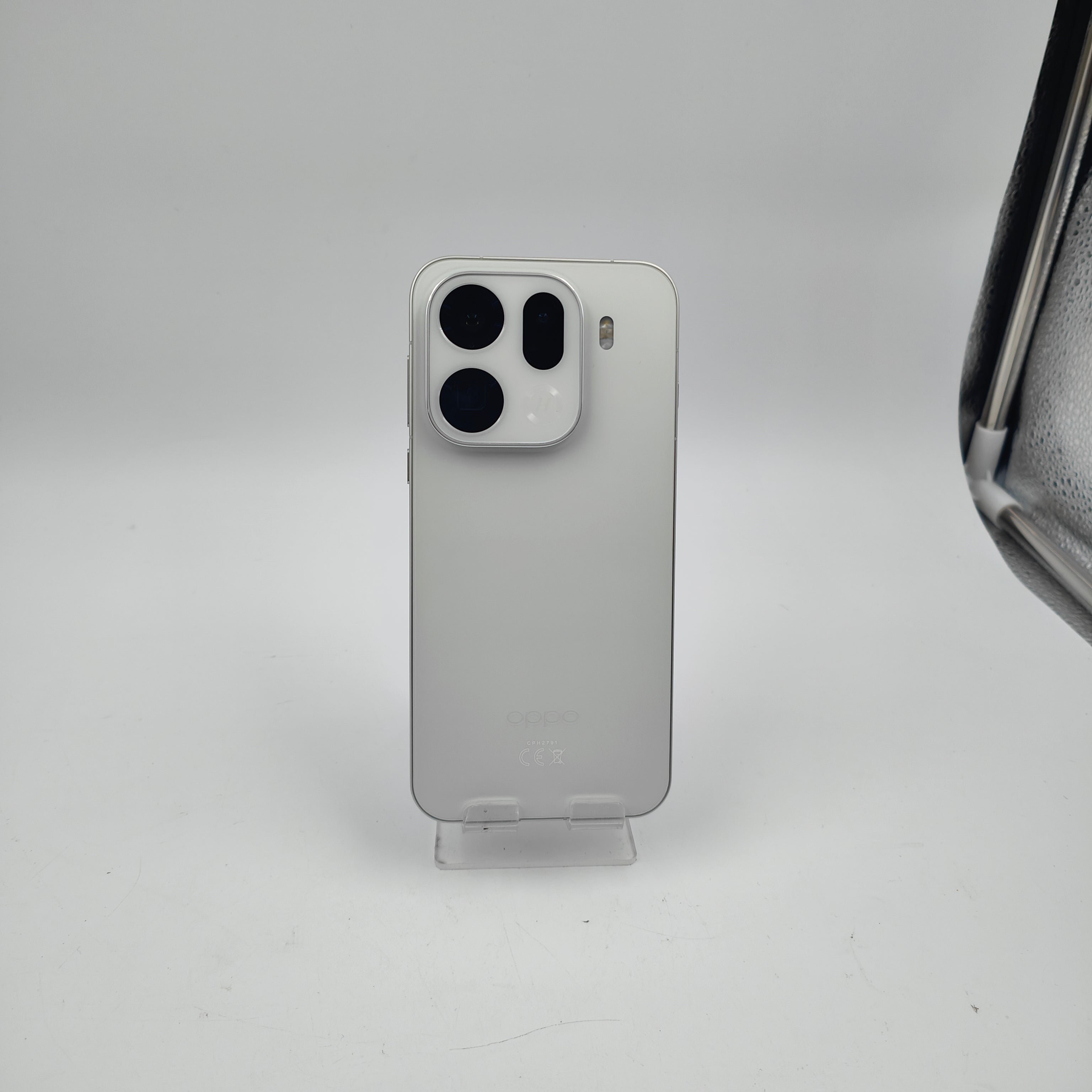 Oppo Find X9 Pro Silk White
