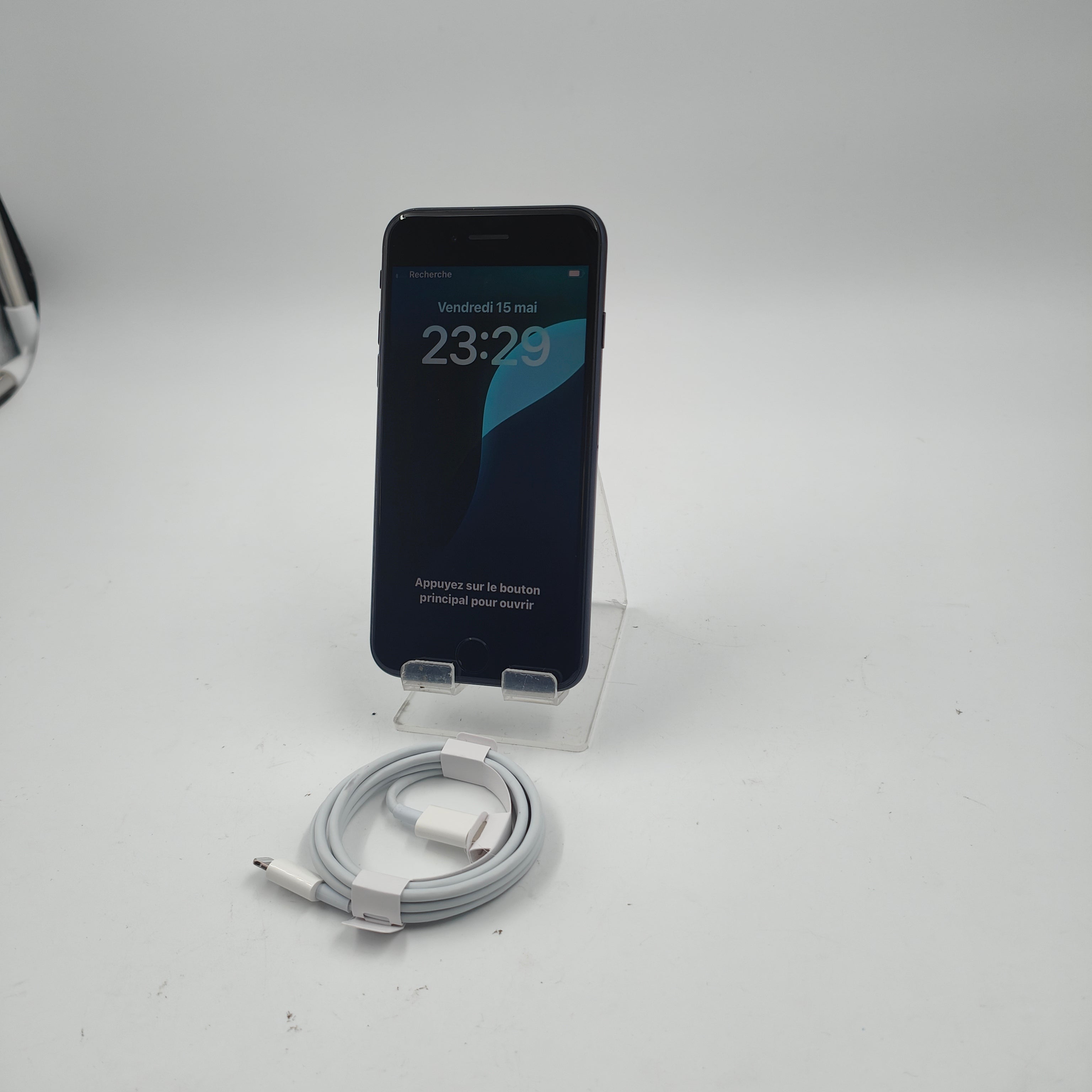 iPhone SE reconditionné (2022) 64 Go Noir