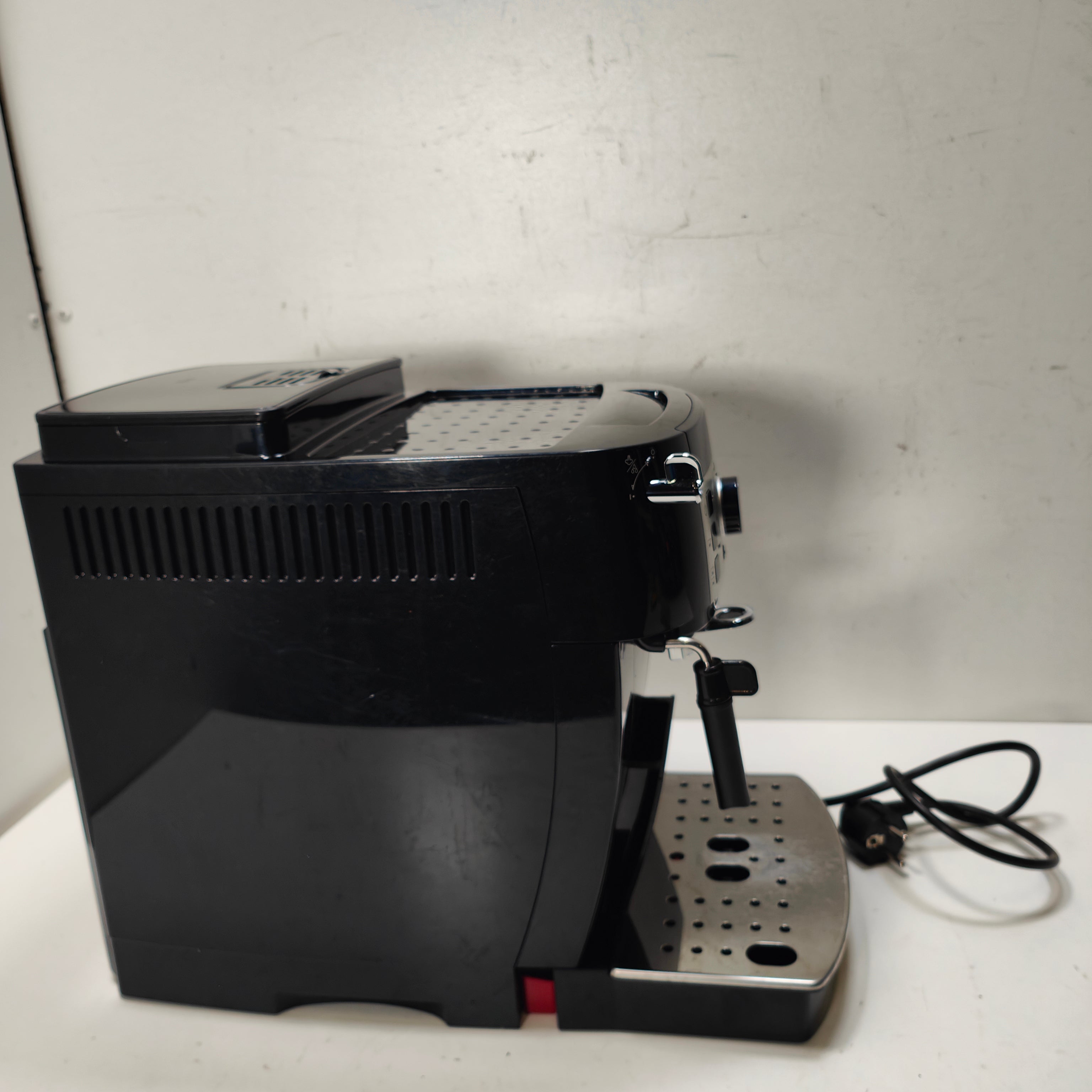 DeLonghi ECAM 20.110.B Magnifica