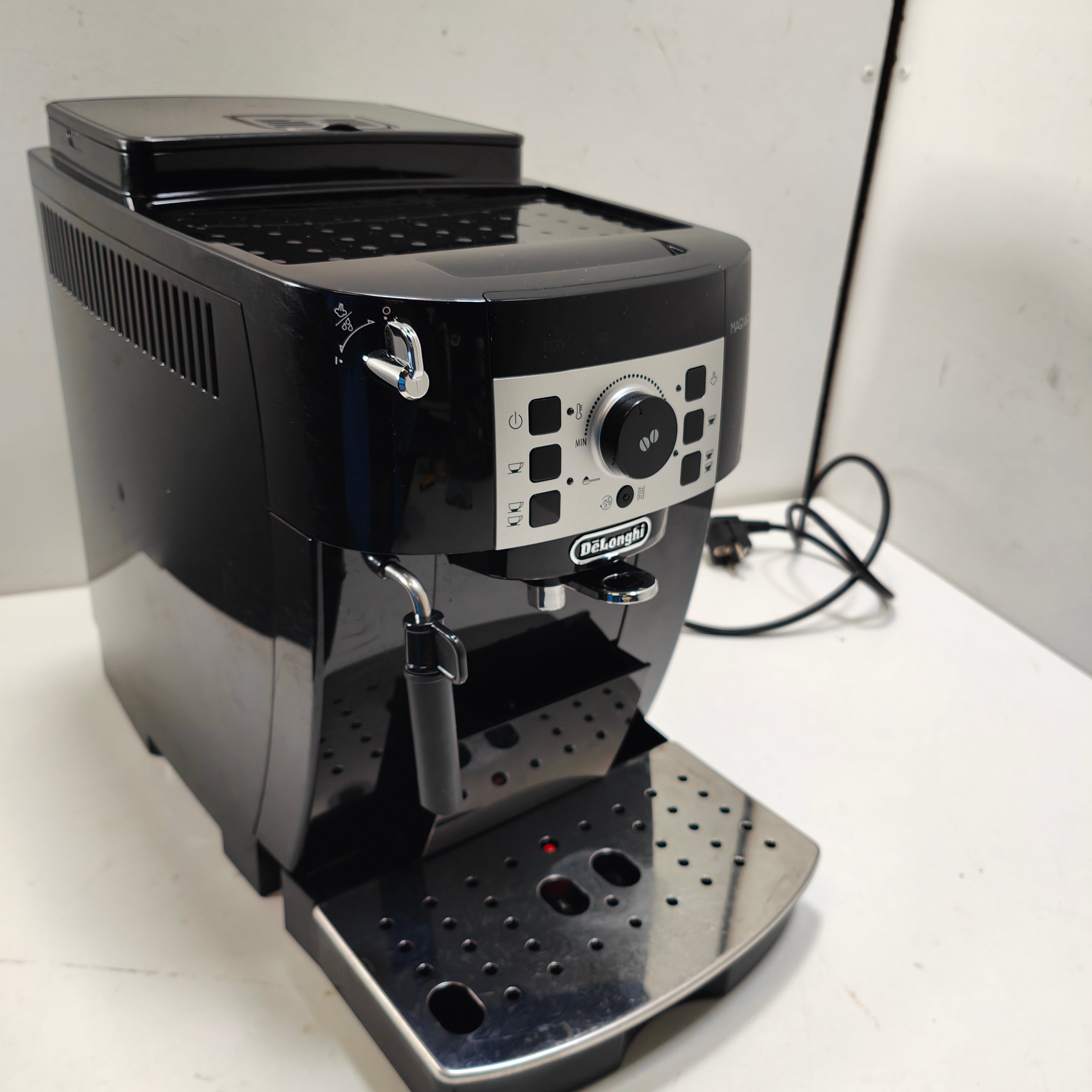 DeLonghi ECAM 20.110.B Magnifica
