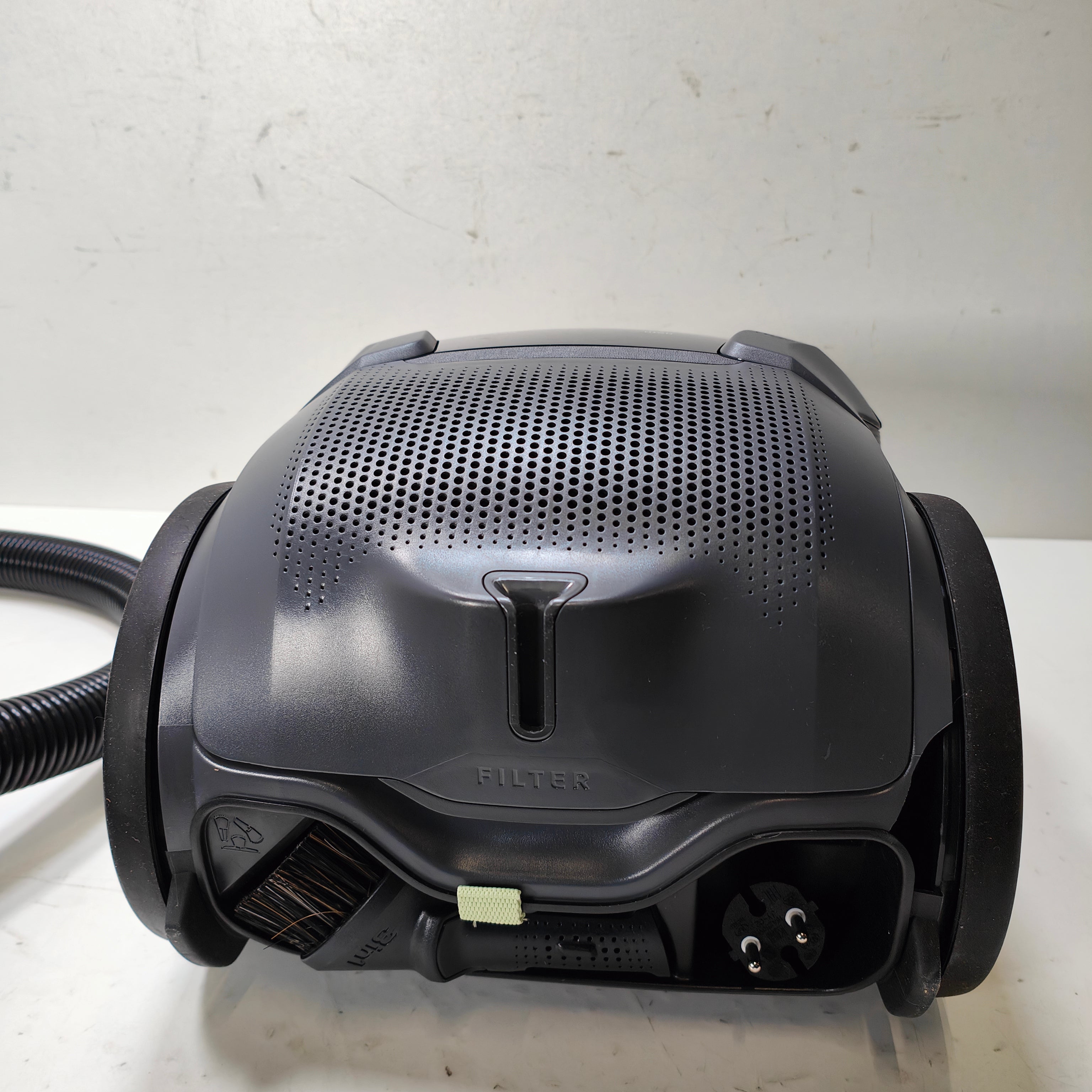 AEG AB81A2DG ANIMAL 8000 Vacuum Cleaner With Dust Bag - 69 dB - Tu
