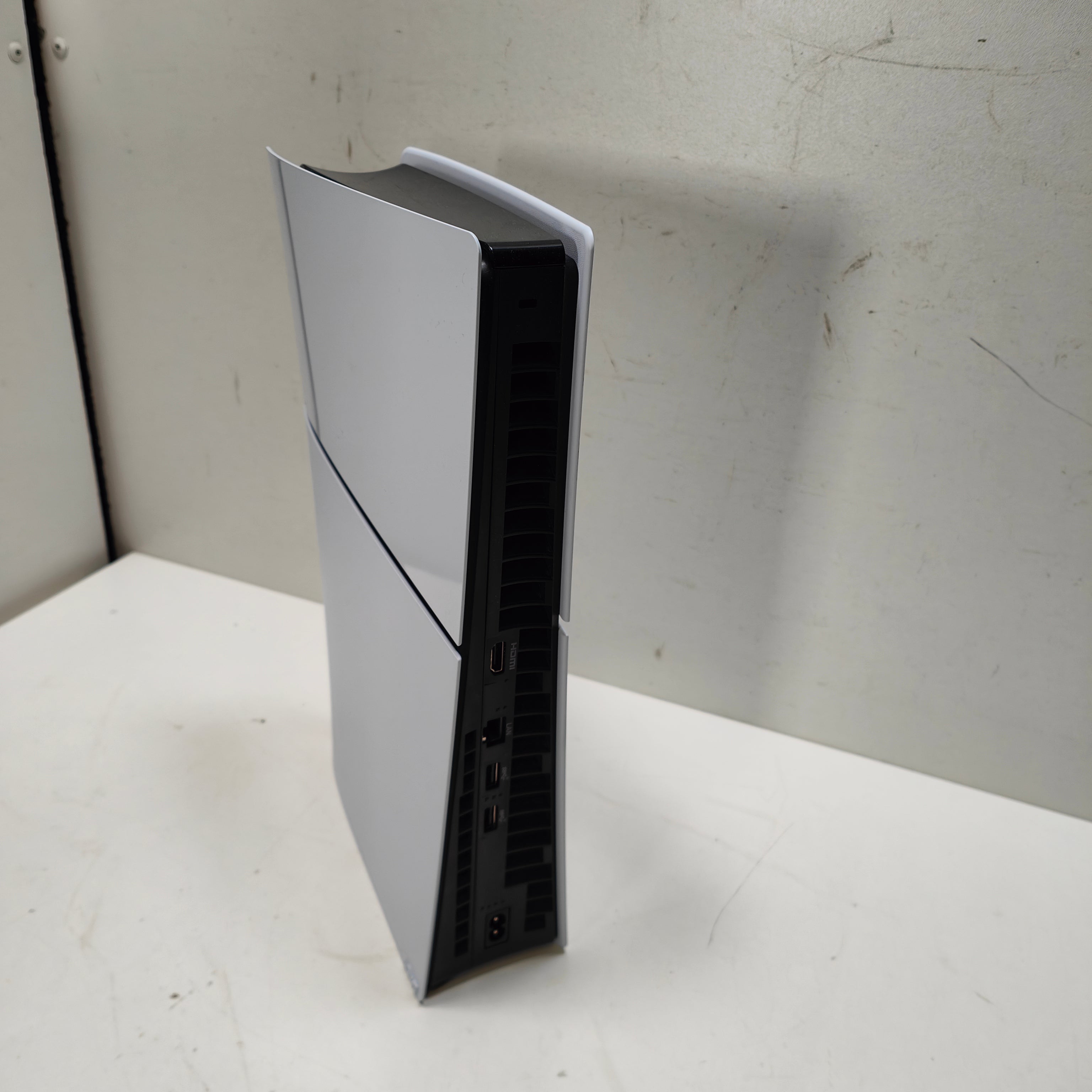 Sony PlayStation 5 Slim Digital Edition + zusätzlicher Controller Weiß