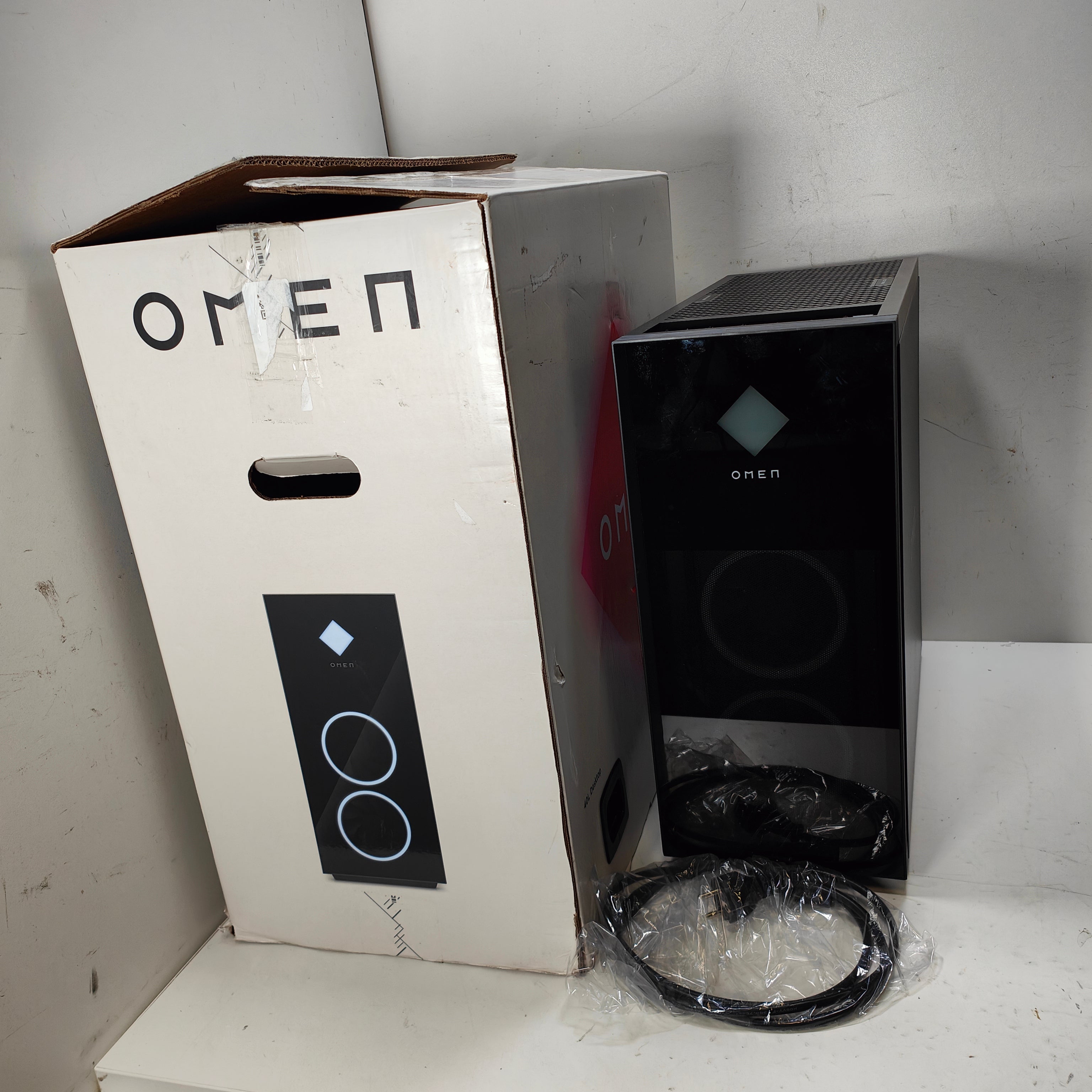 HP OMEN 40L GT21-1976nd