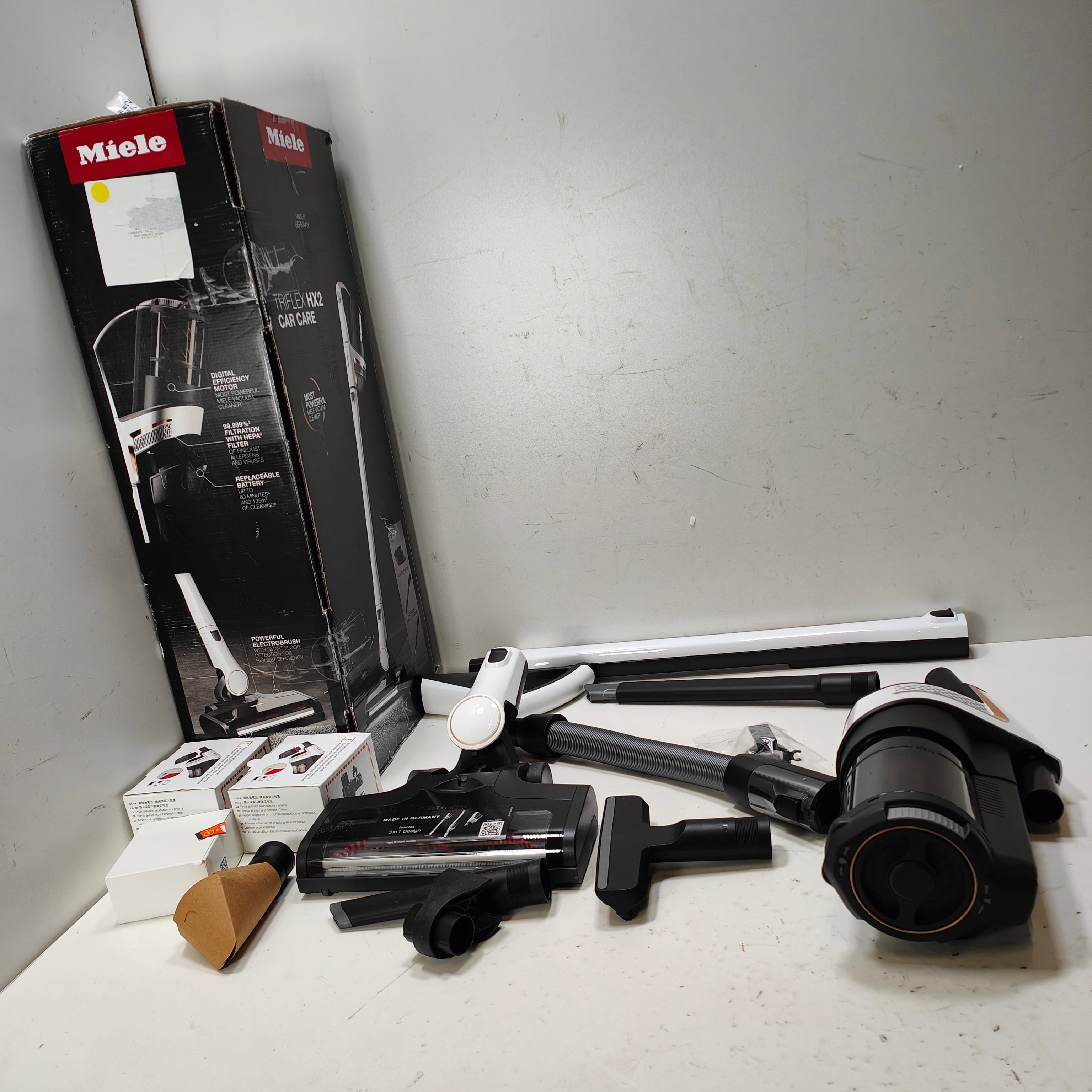 Miele Triflex HX2 CarCare